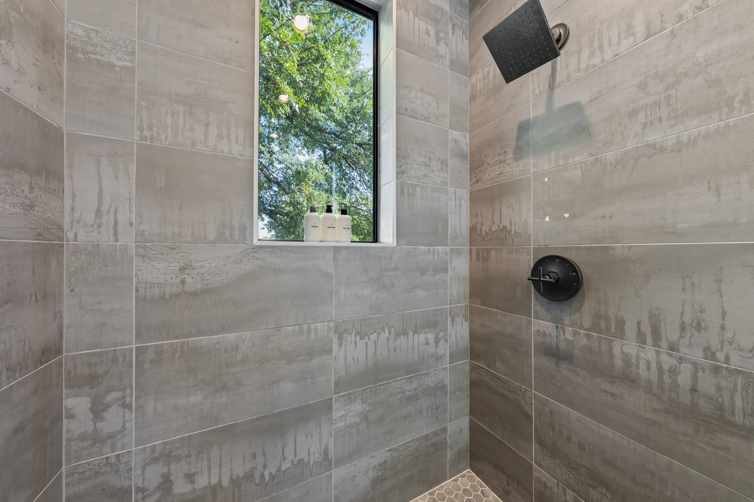 Wander Austin Grove #68