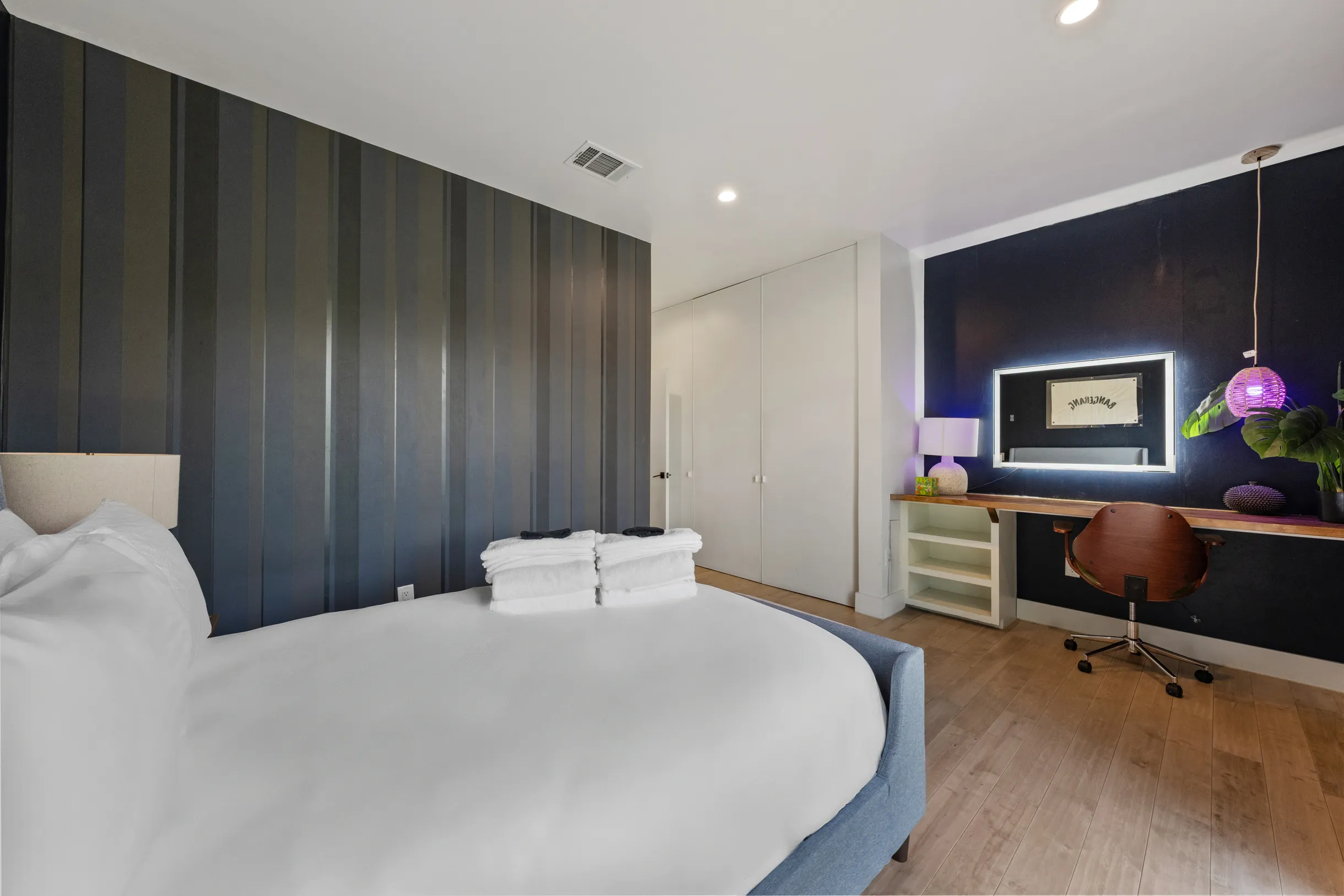 Wander Austin Grove #53