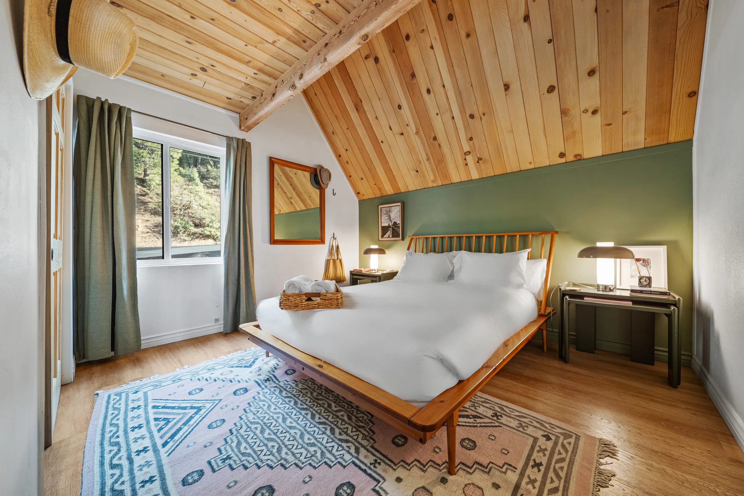 Wander Lake Arrowhead #19