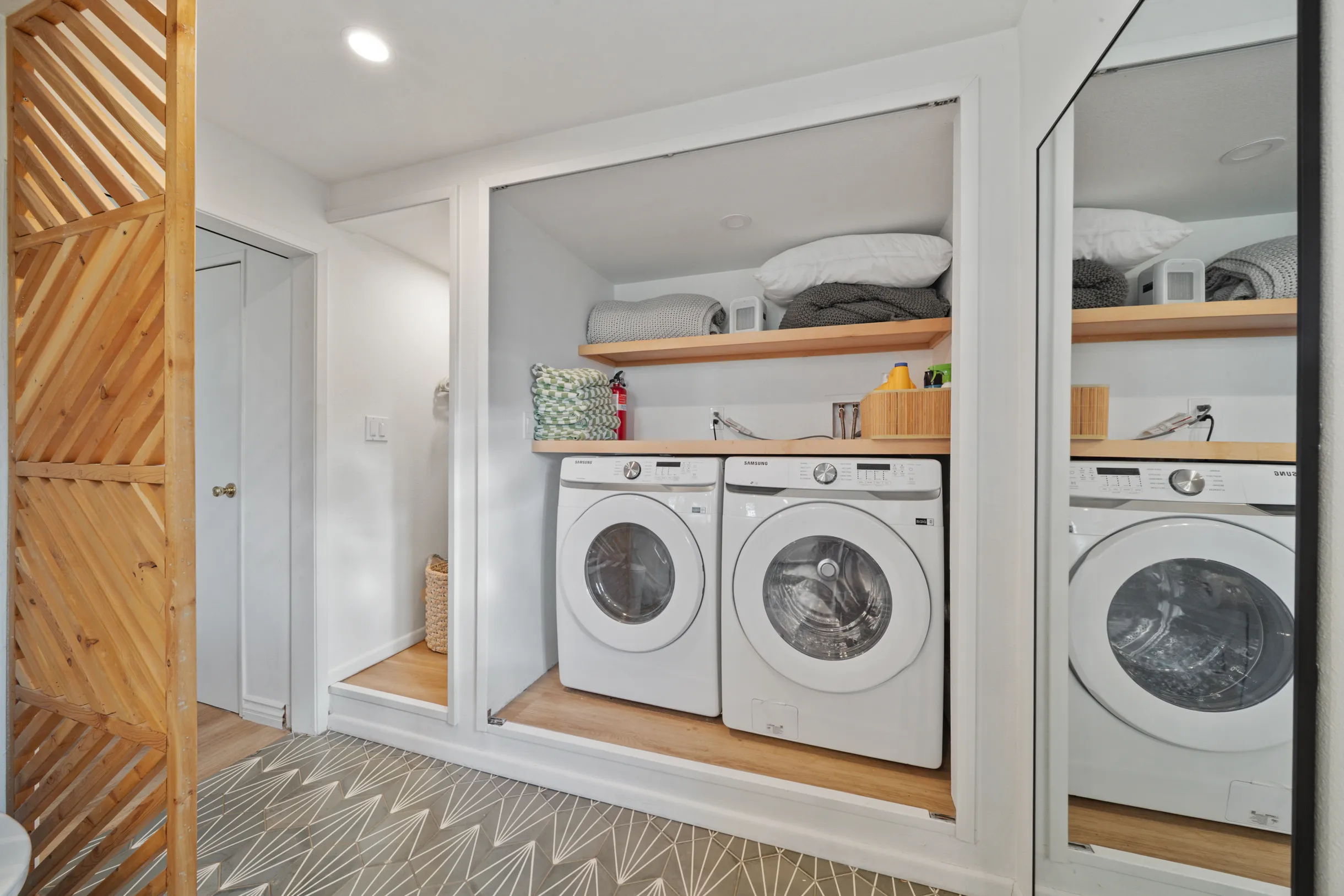 Wander Lake Arrowhead #25