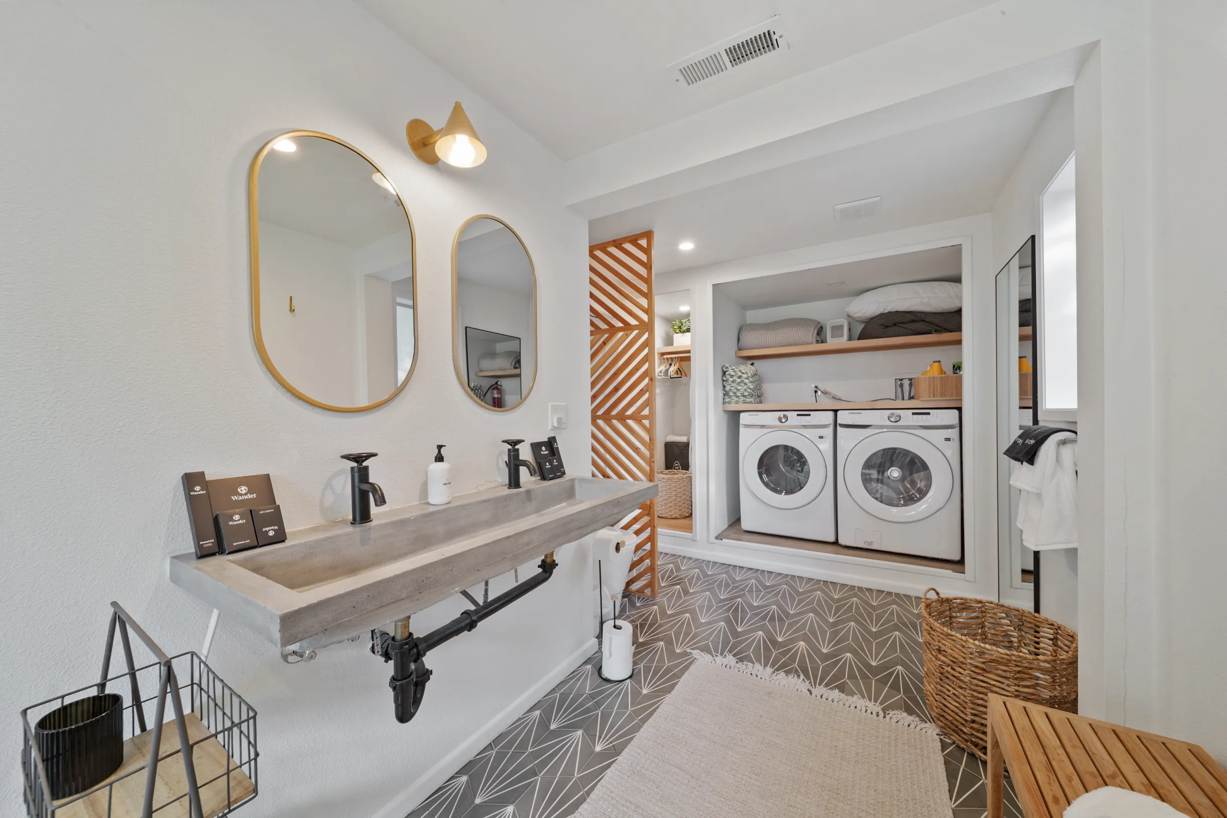 Wander Lake Arrowhead #13