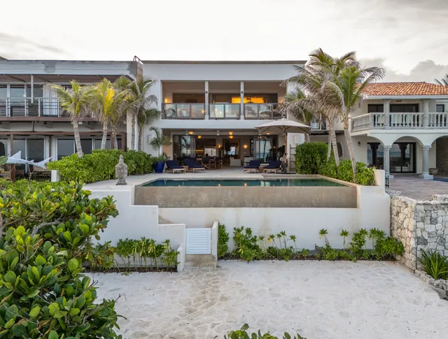 Wander Cancun Cove #4