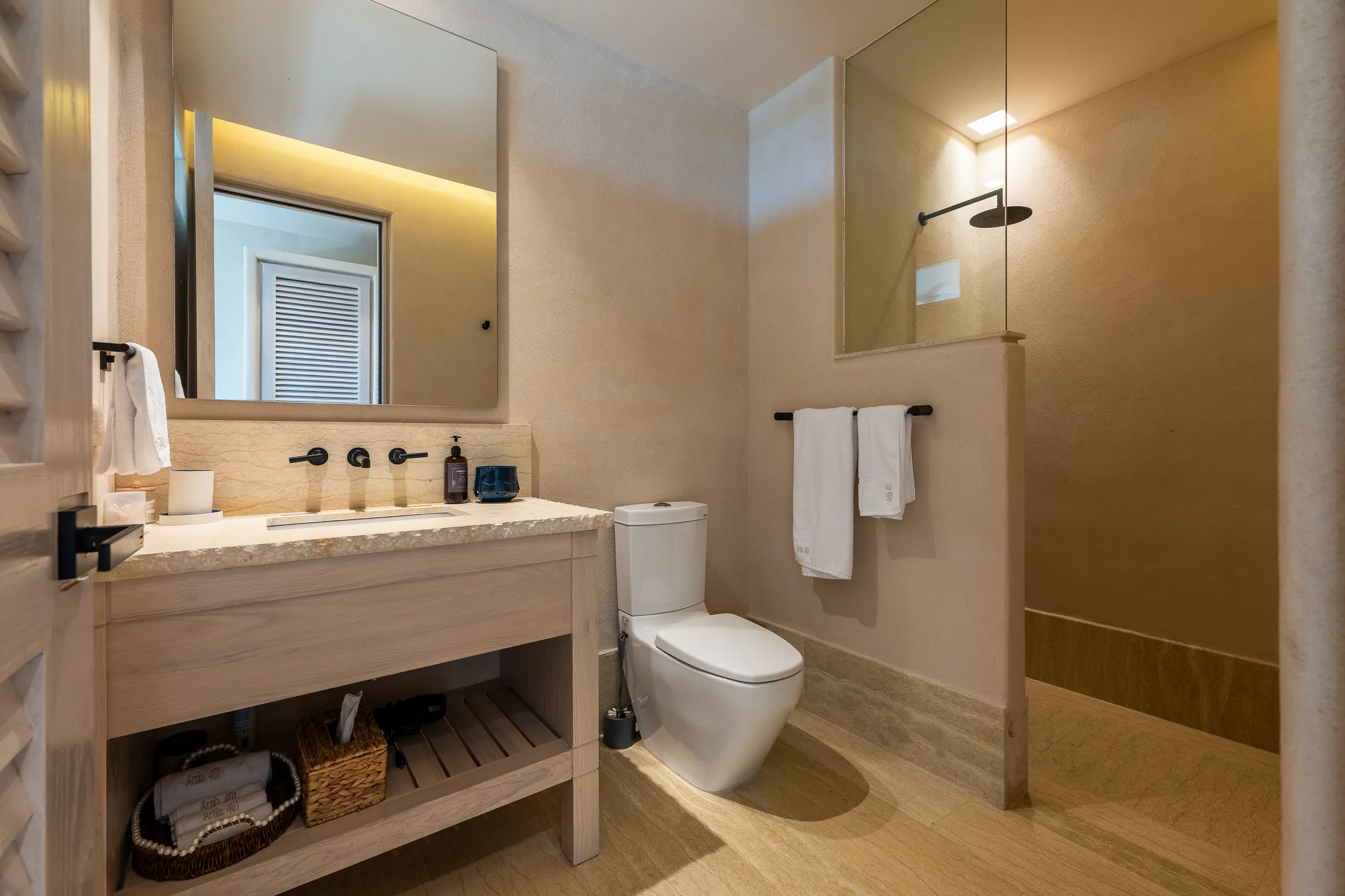 Wander Isla Mujeres Oasis #7