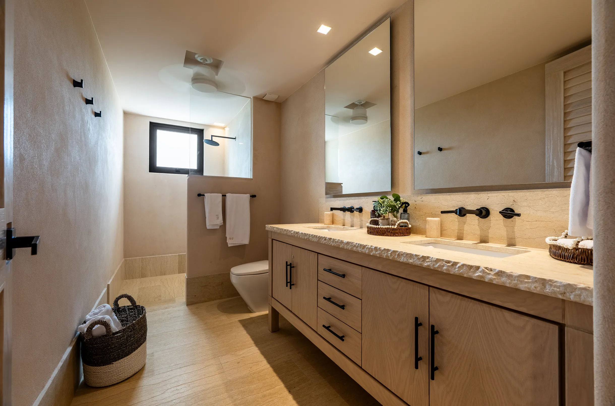 Wander Isla Mujeres Oasis #9