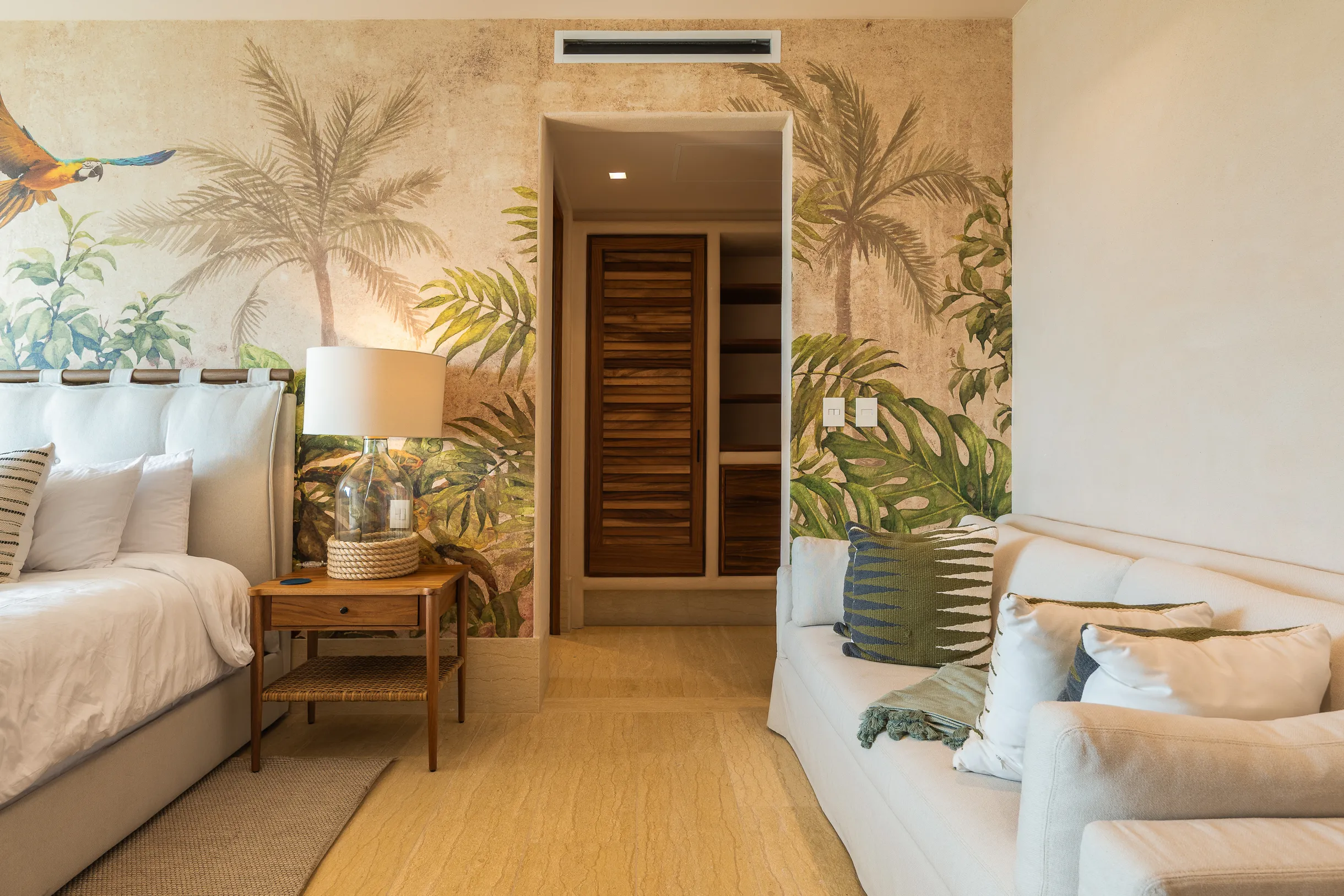 Wander Isla Mujeres Oasis #66