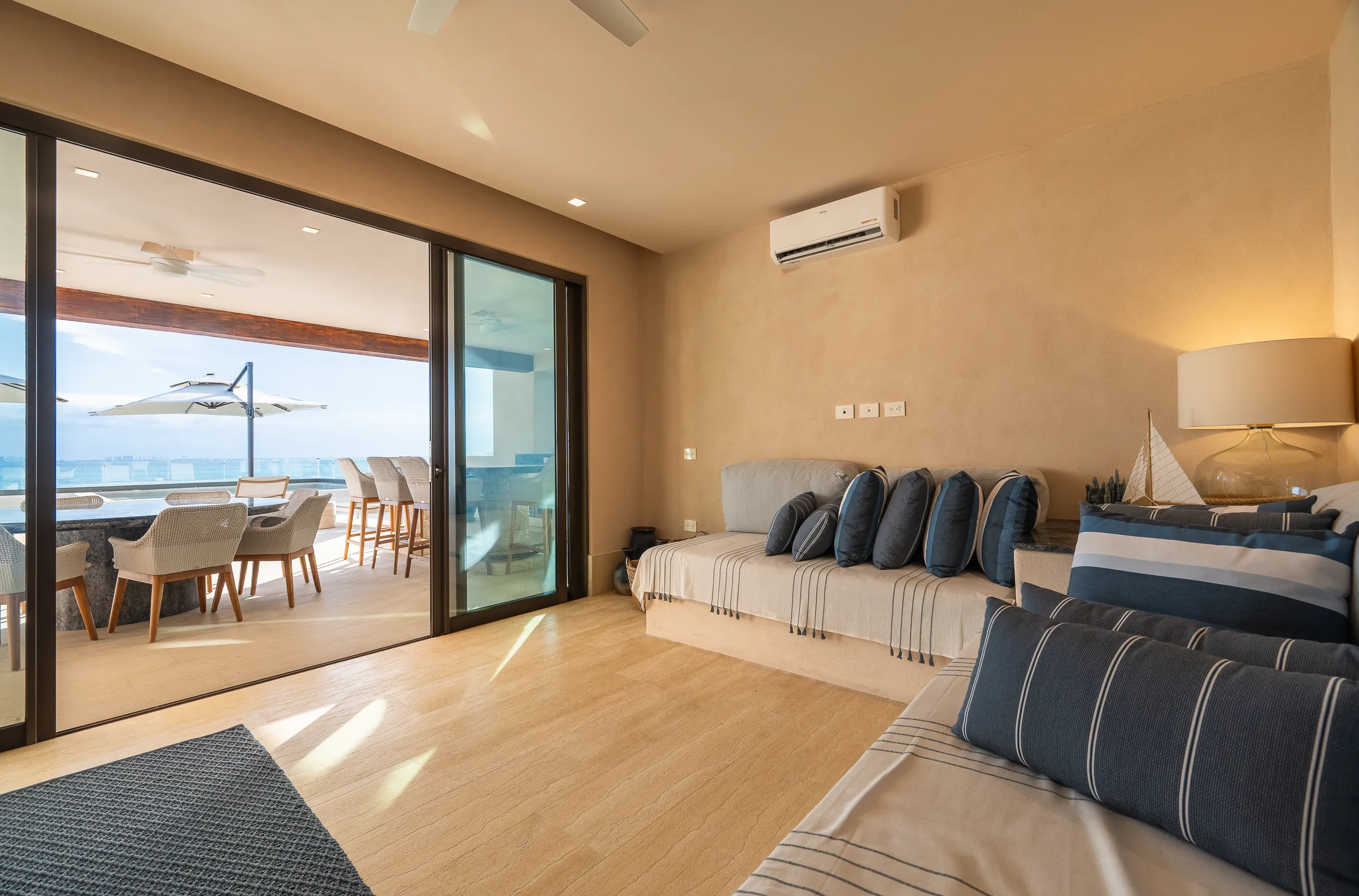 Wander Isla Mujeres Oasis #85