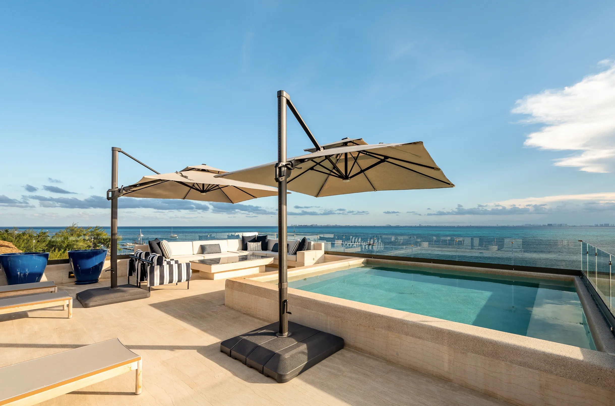 Wander Isla Mujeres Oasis #26