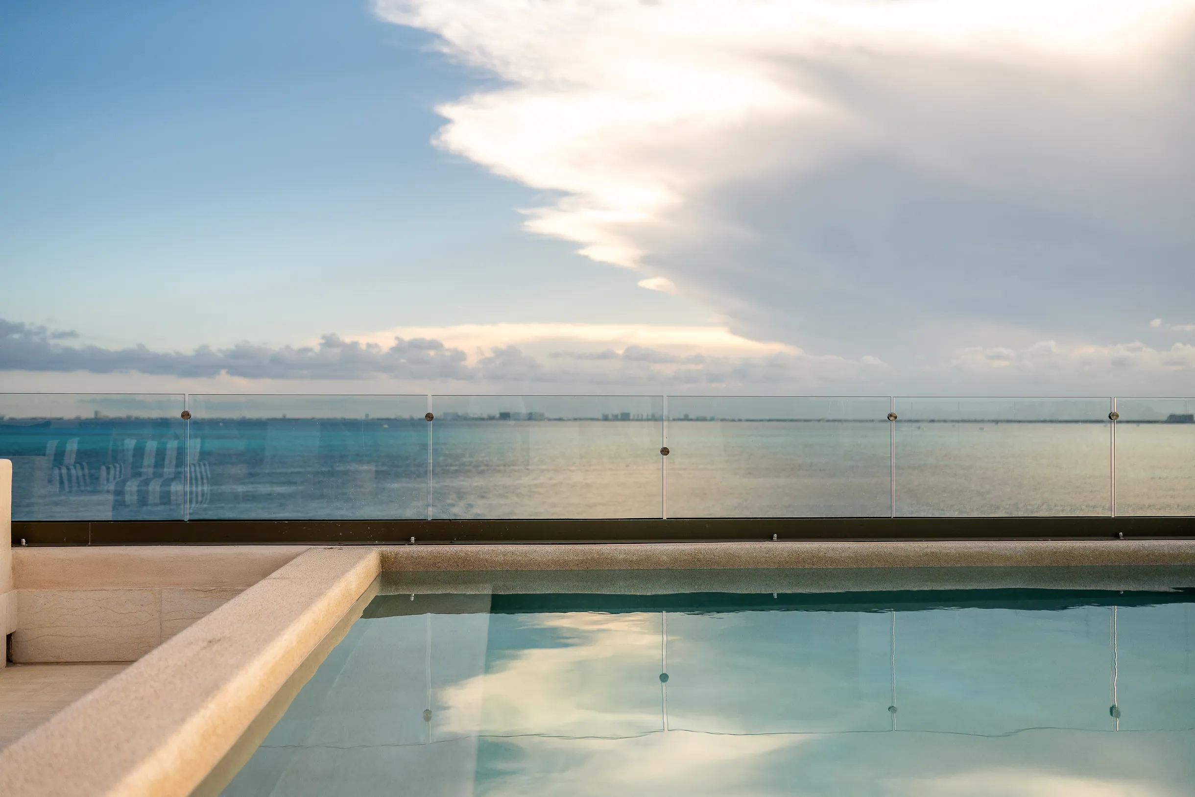 Wander Isla Mujeres Oasis #115