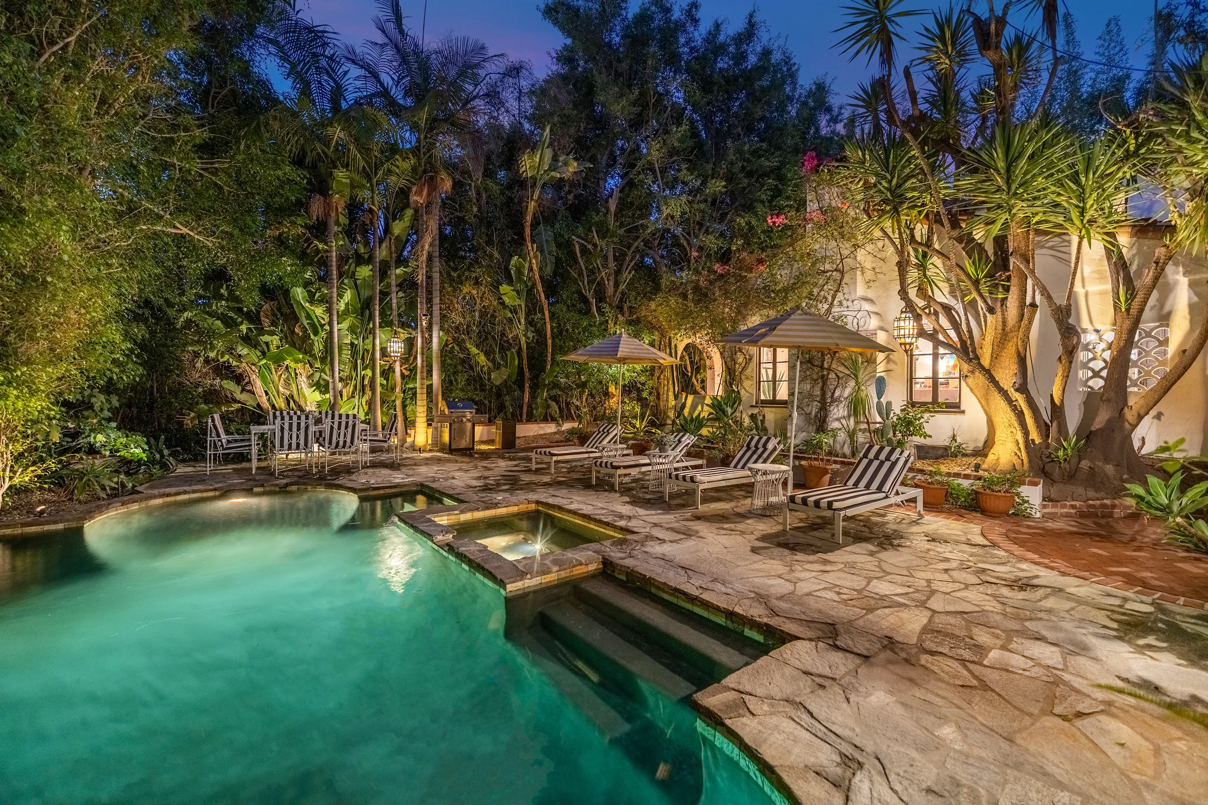 Wander West Hollywood Vale #5