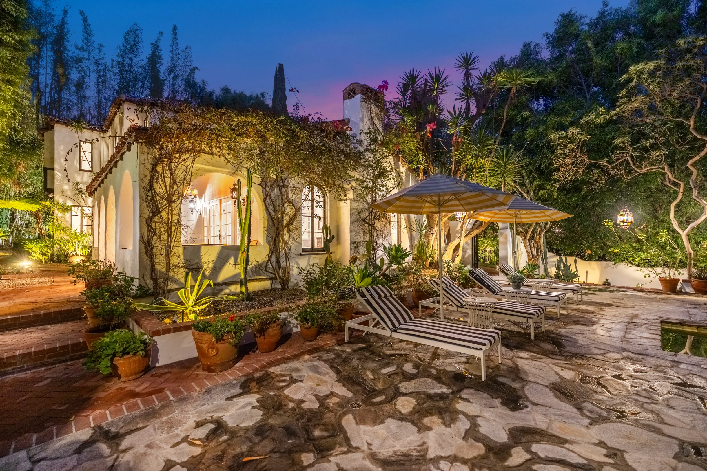 Wander West Hollywood Vale #6