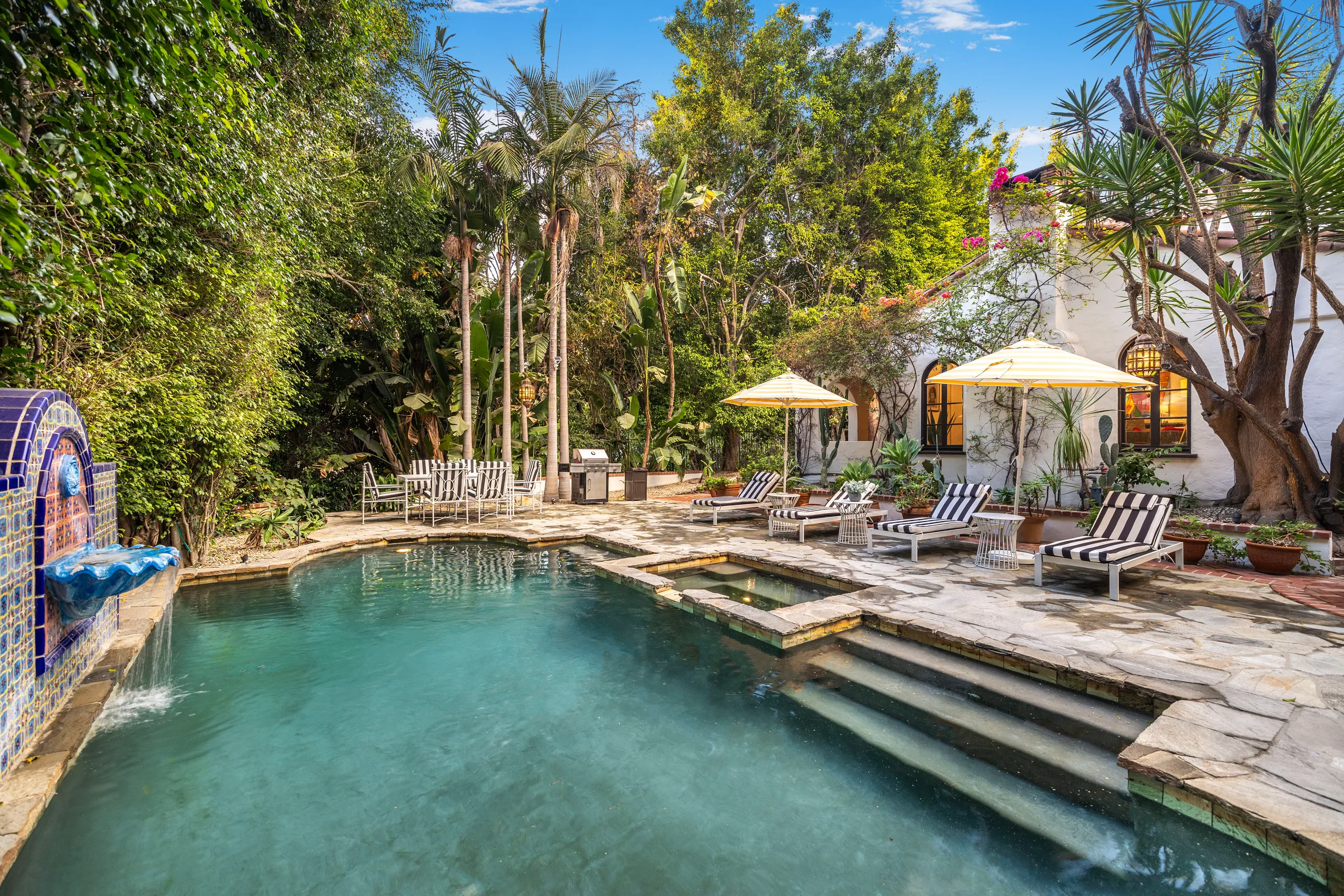 Wander West Hollywood Vale #43