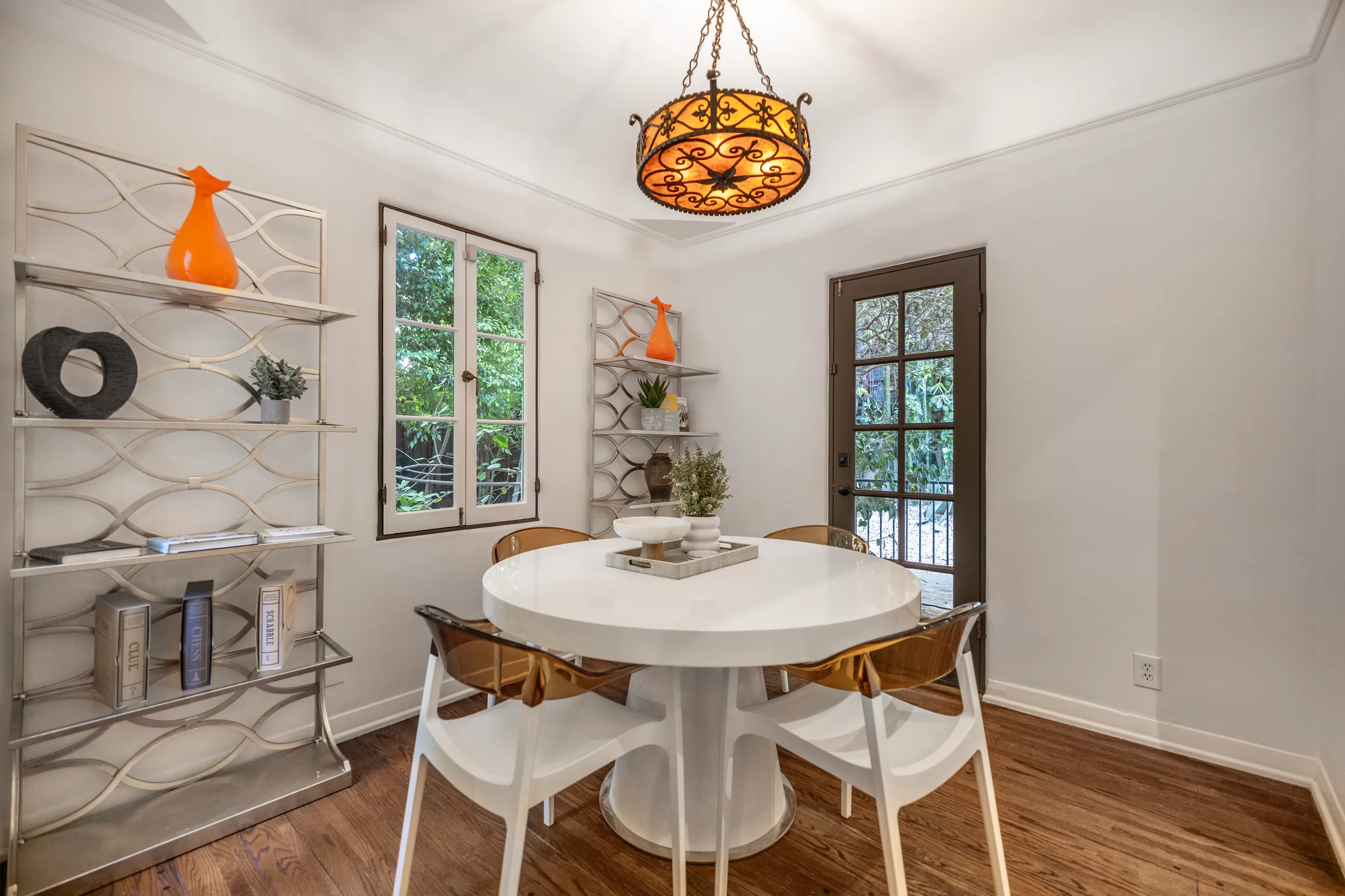 Wander West Hollywood Vale #30