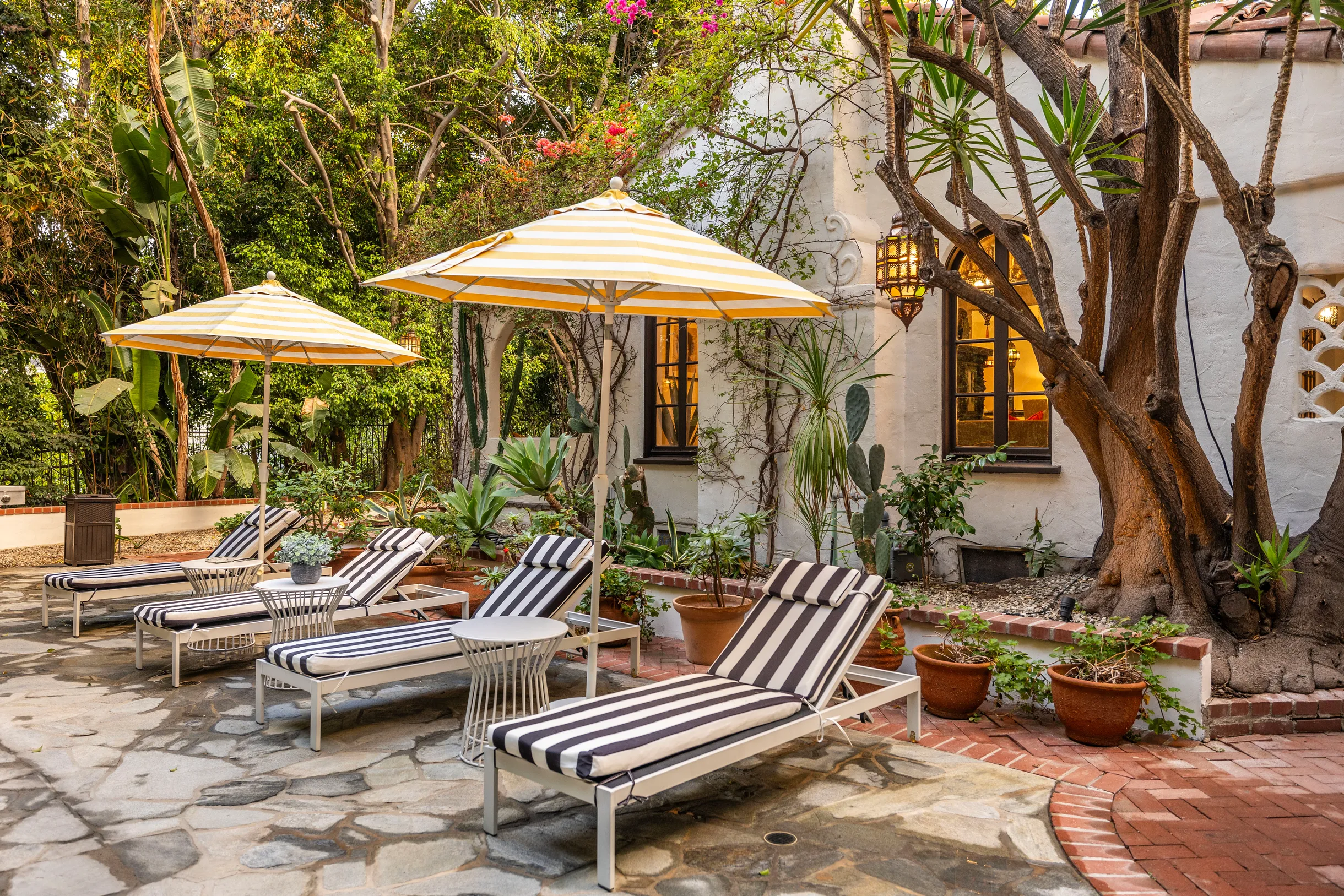 Wander West Hollywood Vale #47