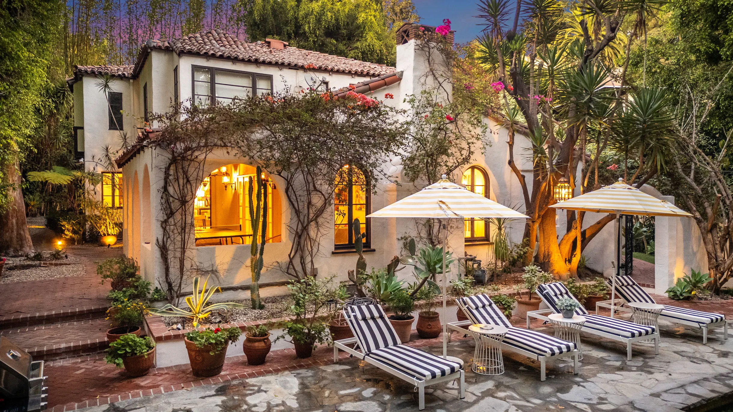 Wander West Hollywood Vale #23