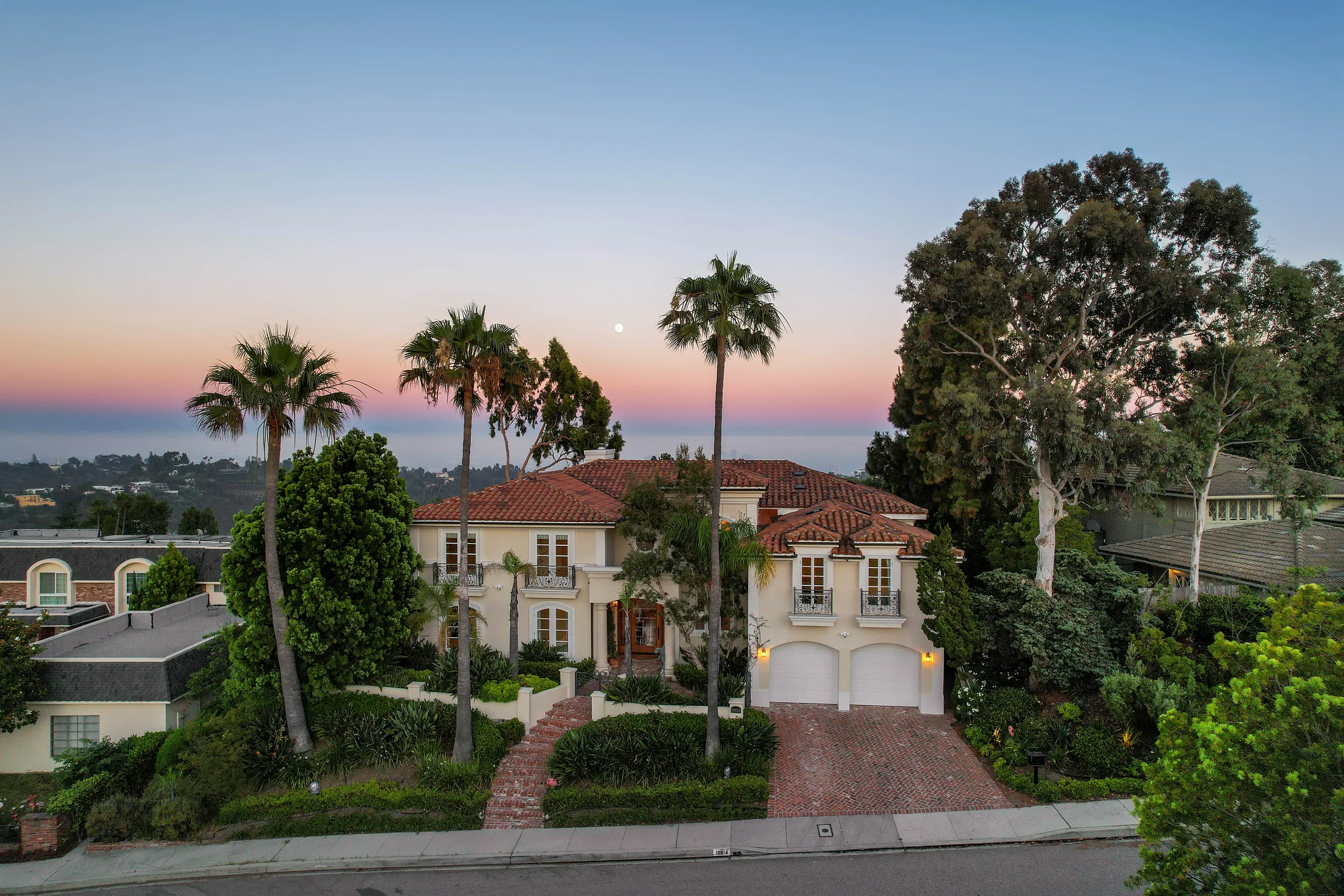 Wander Beverly Hills Splendore #70