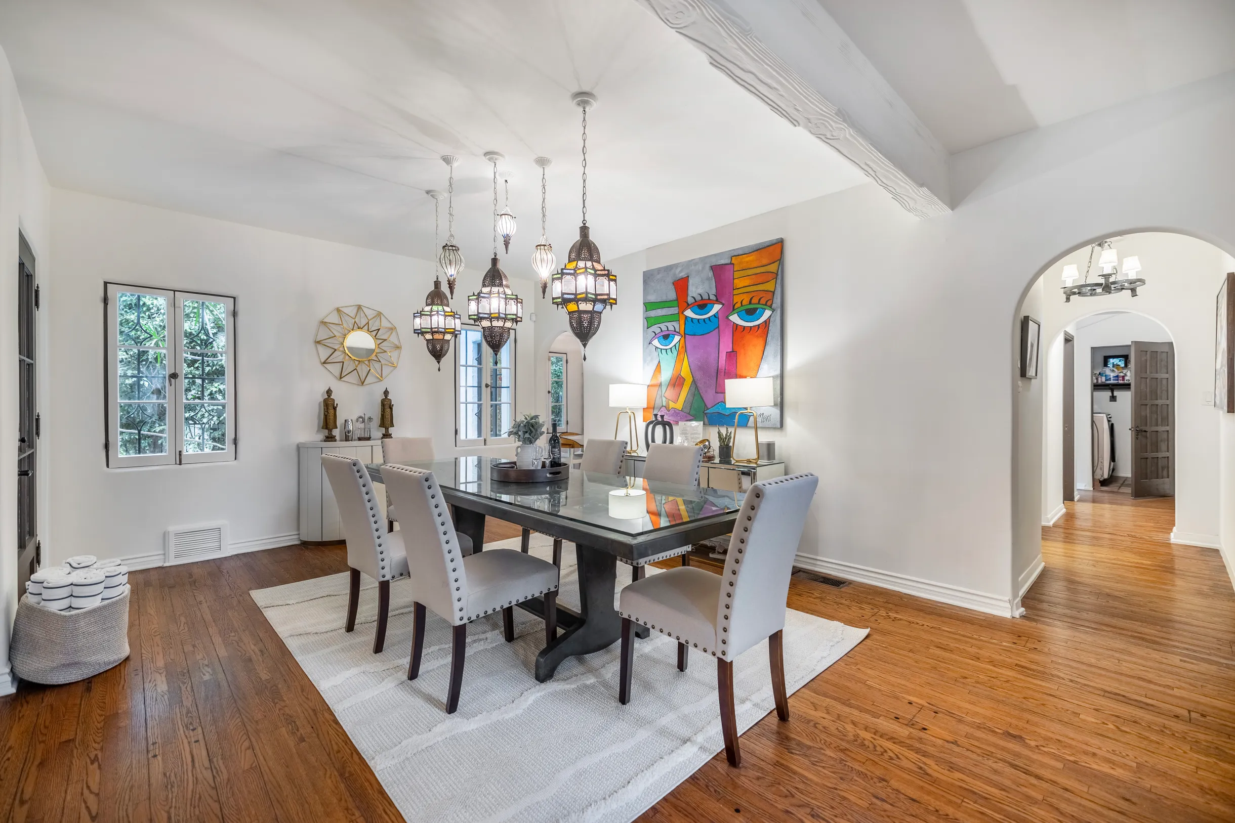 Wander West Hollywood Vale #32