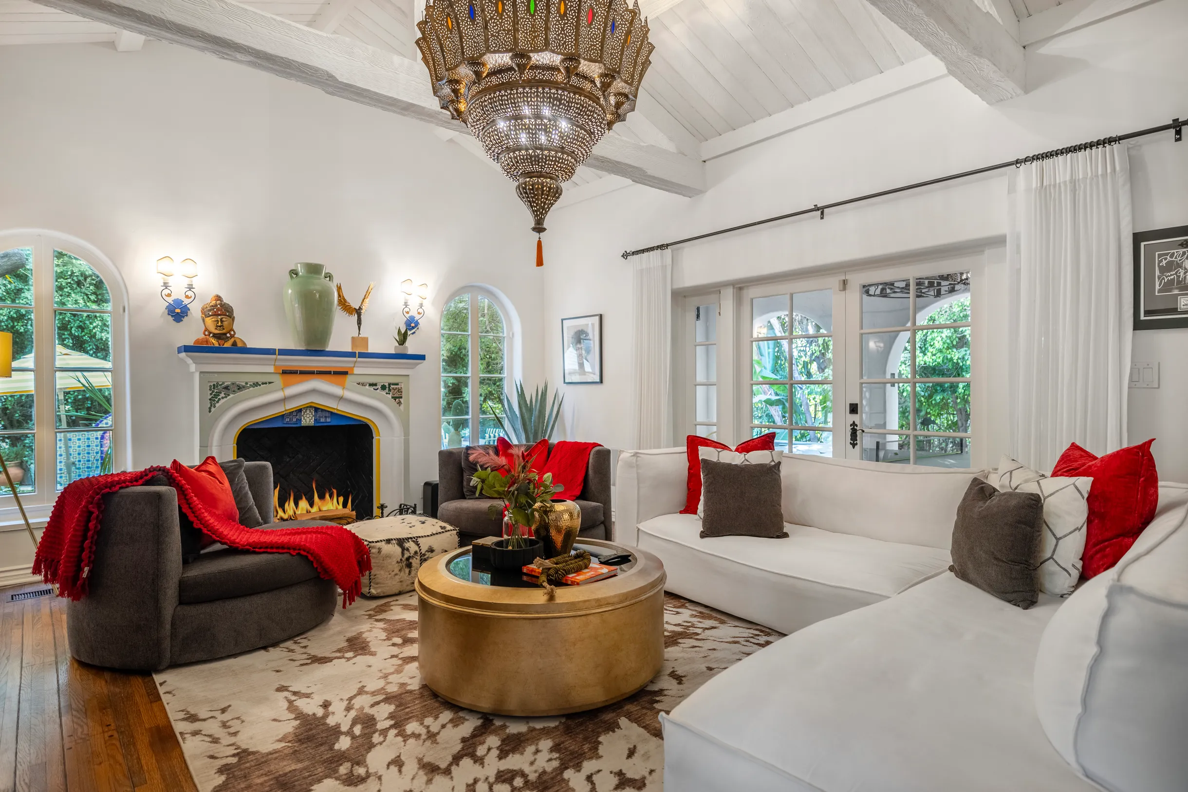 Wander West Hollywood Vale #24