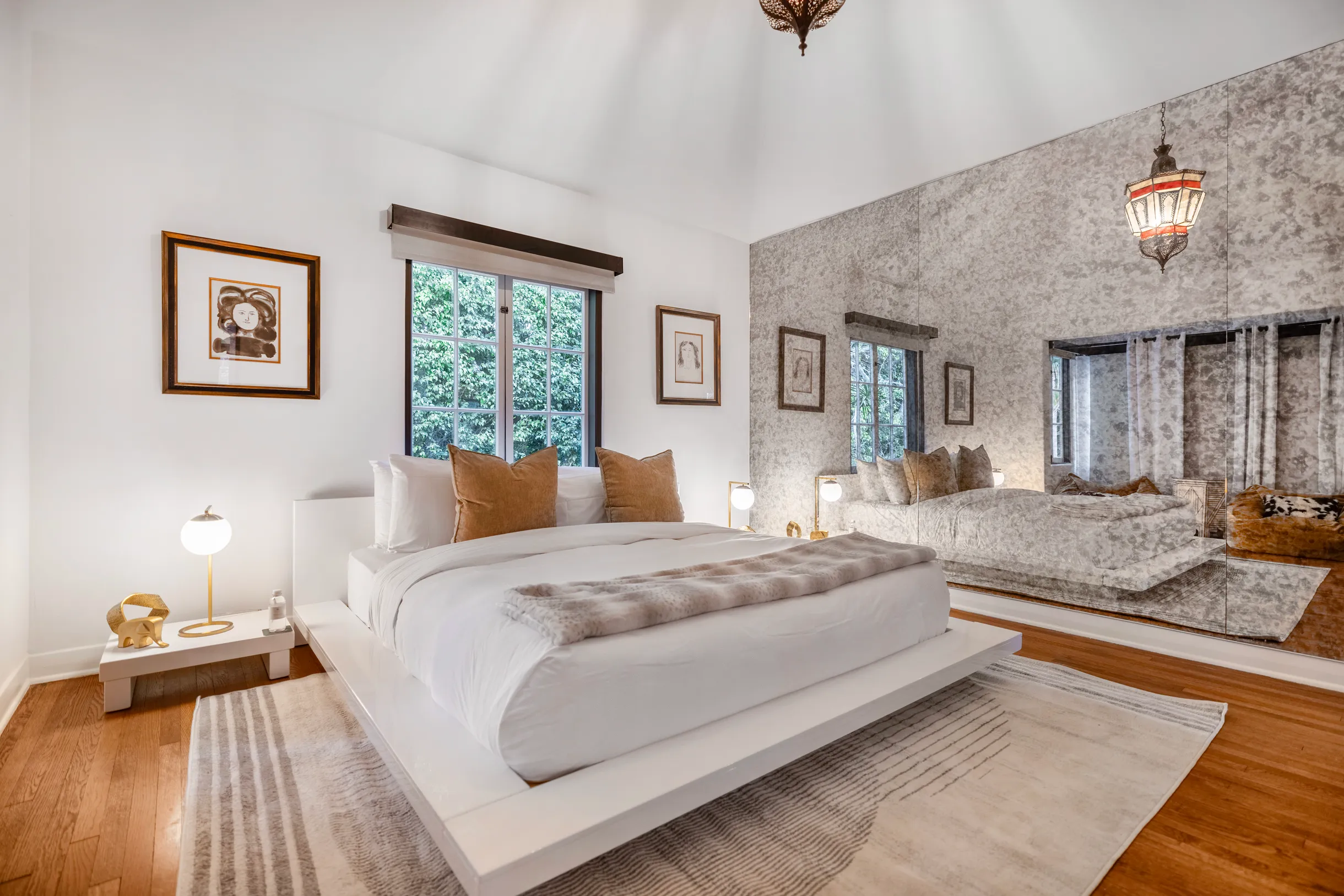 Wander West Hollywood Vale #26