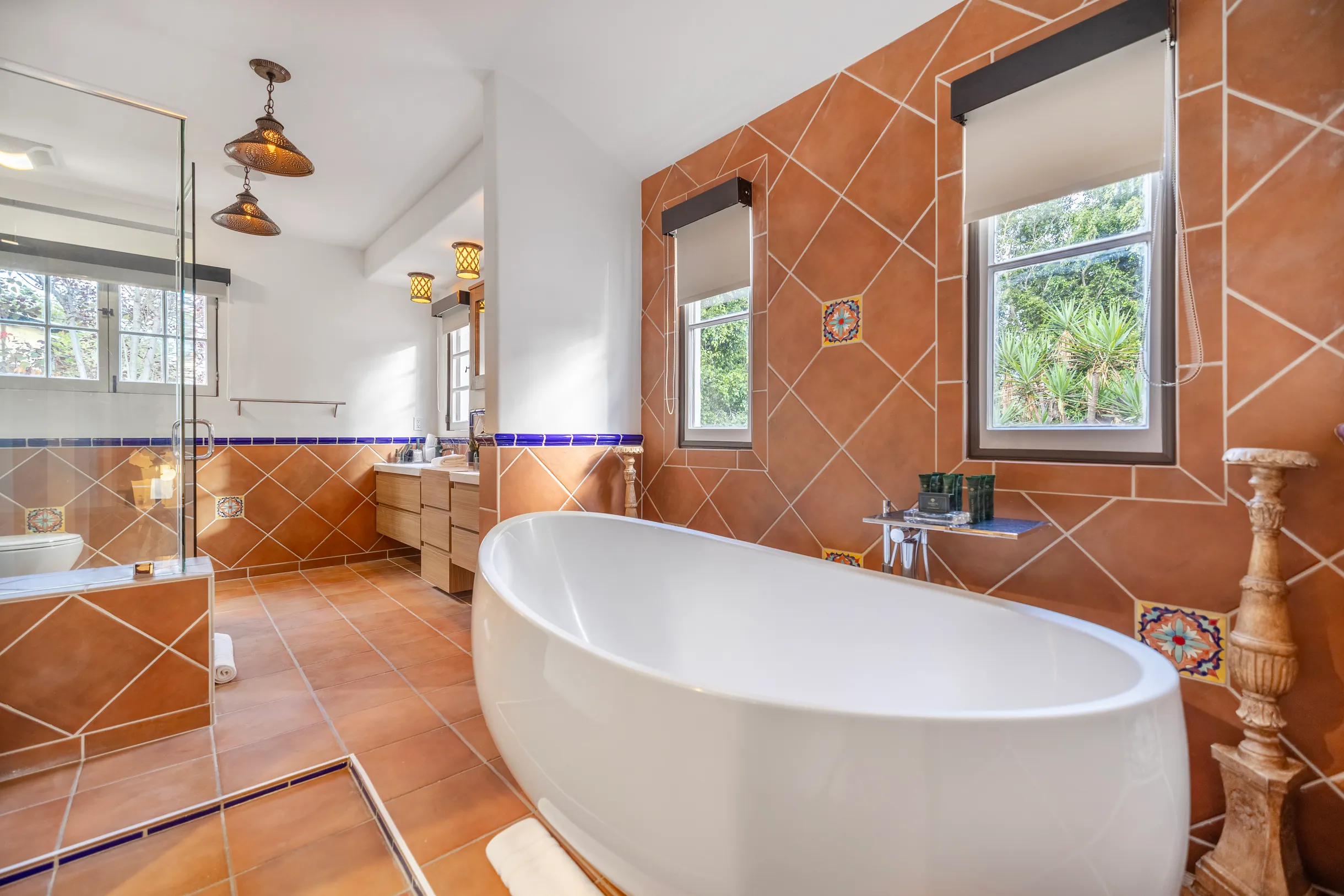 Wander West Hollywood Vale #34