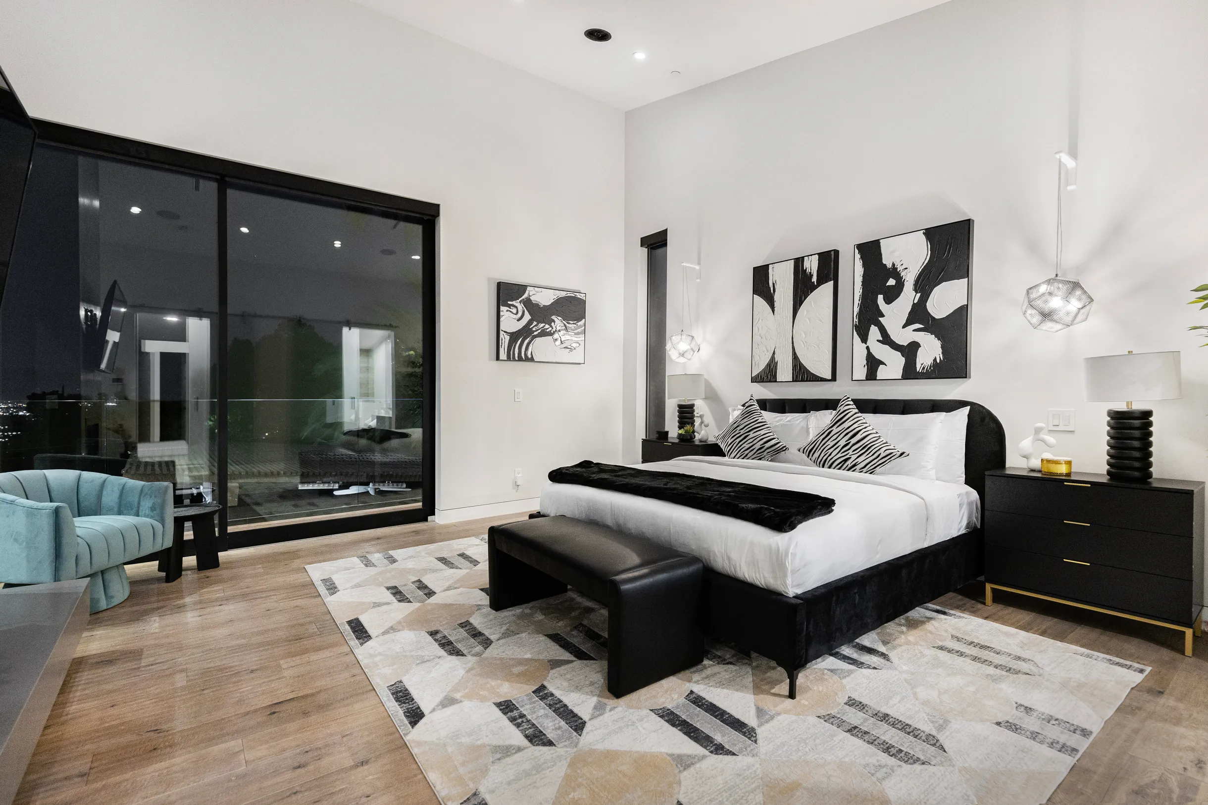 Wander Tarzana Skyline #7