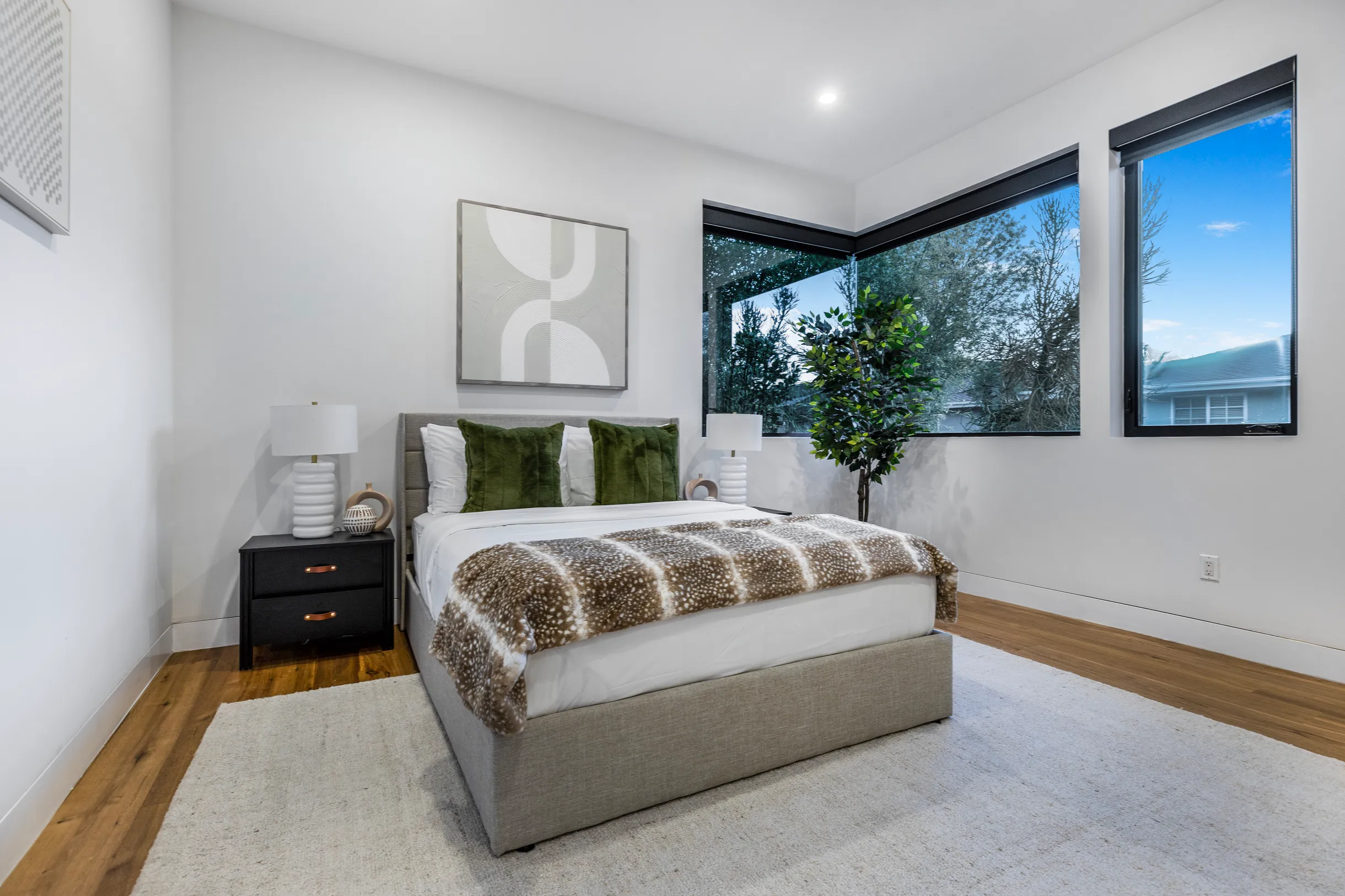 Wander Tarzana Skyline #8