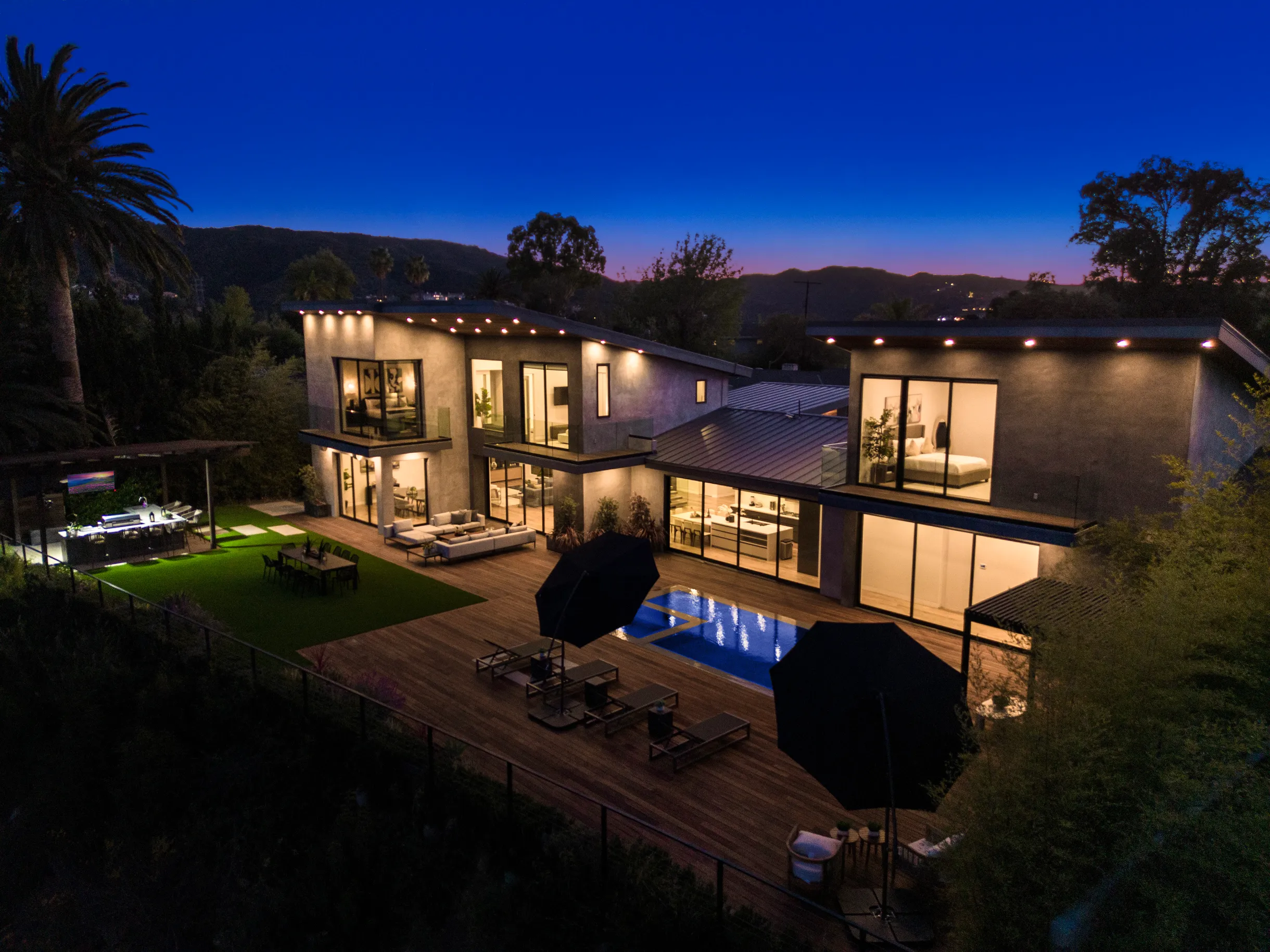 Wander Tarzana Skyline #47