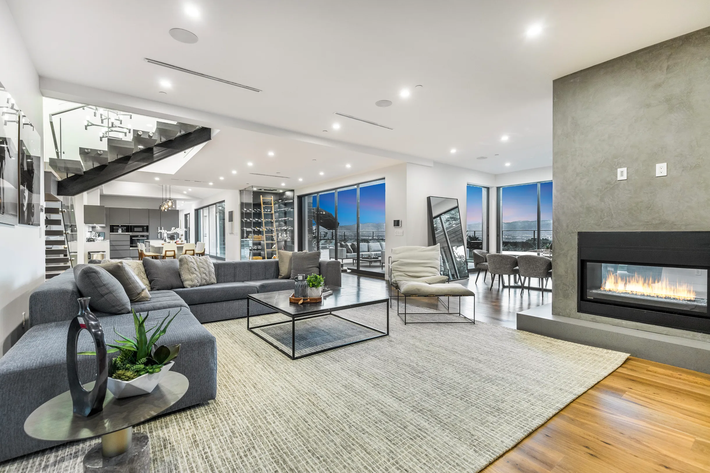 Wander Tarzana Skyline #23