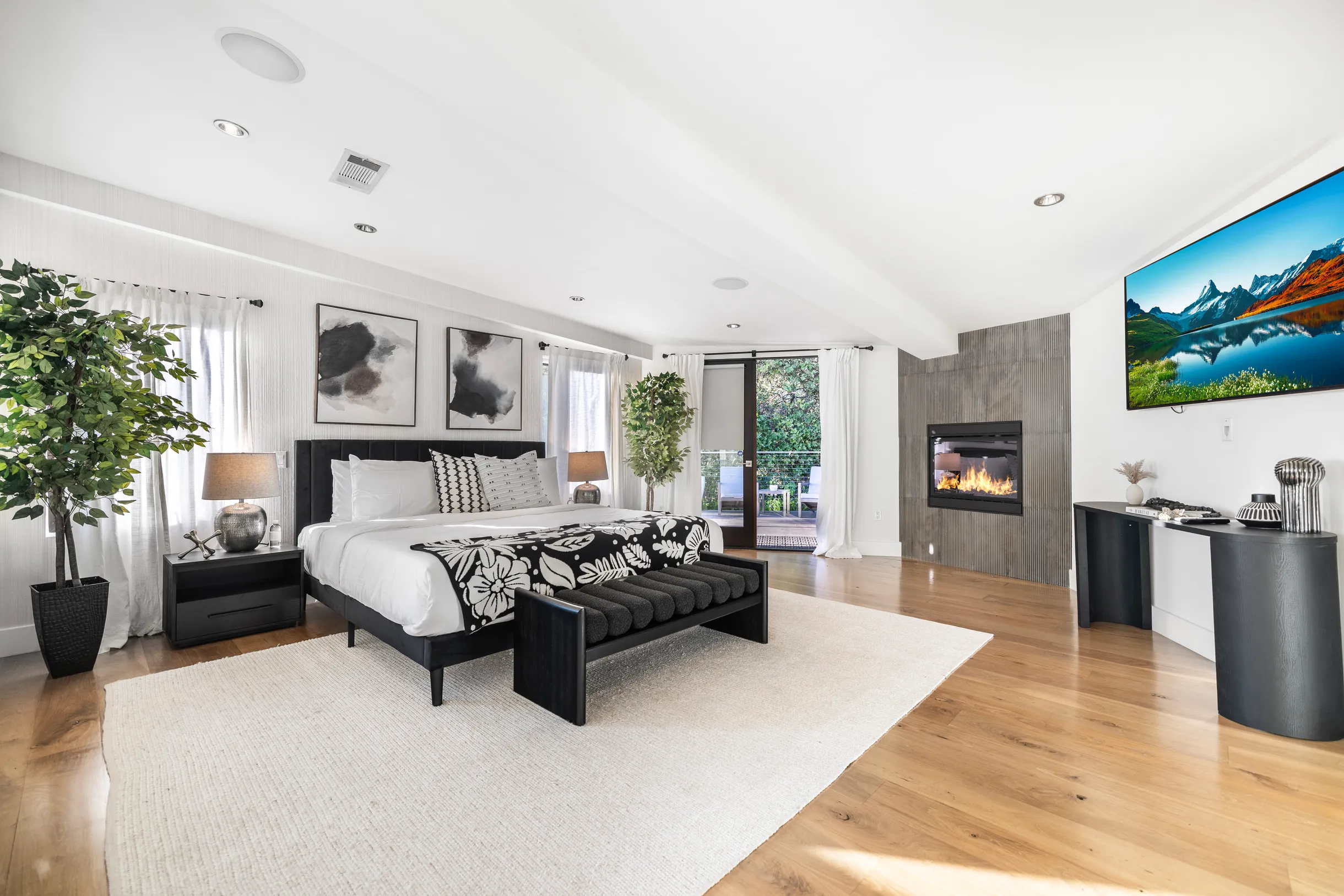 Wander Beverly Hills Skyridge #15