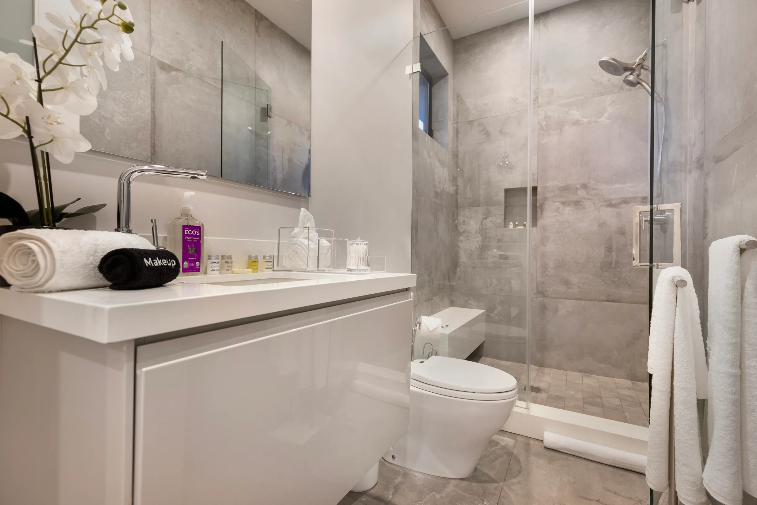 Wander Tarzana Skyline #11