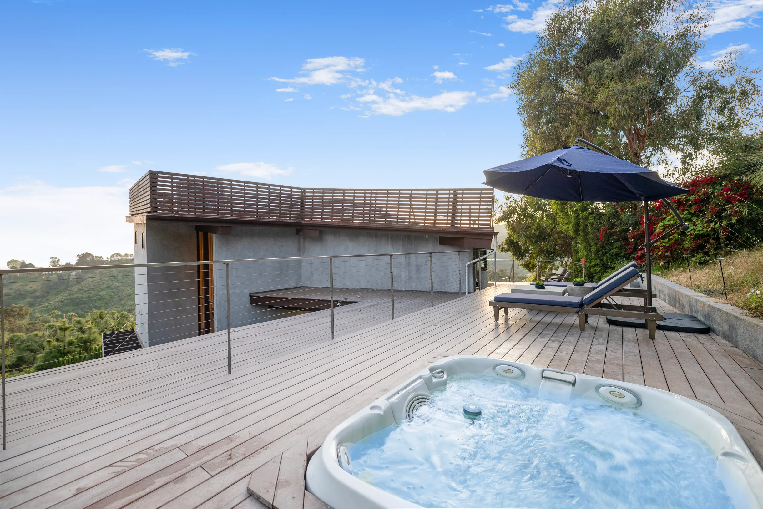 Wander Beverly Hills Skyridge #17