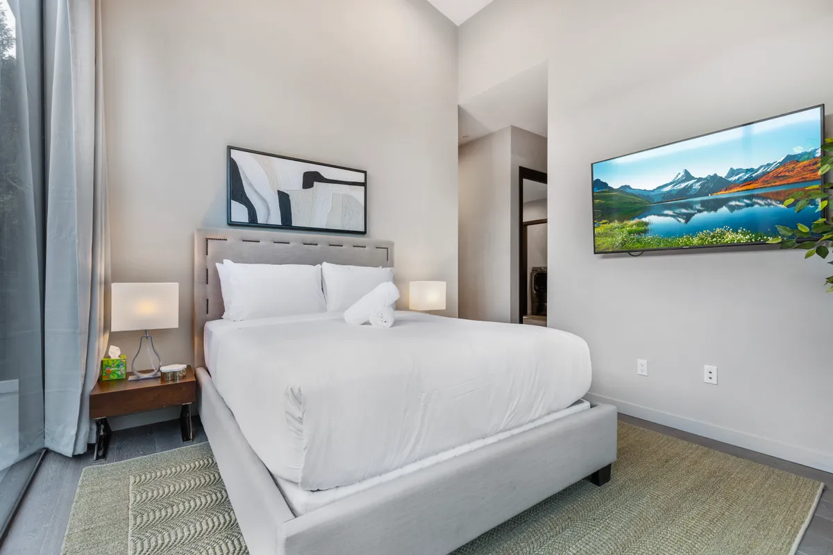 Bedroom 3 image