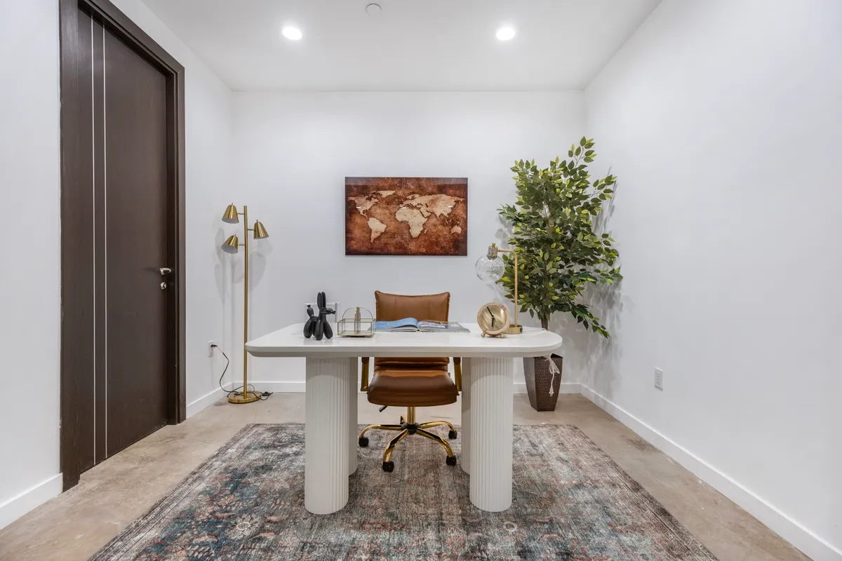 Wander Beverly Hills Pinnacle