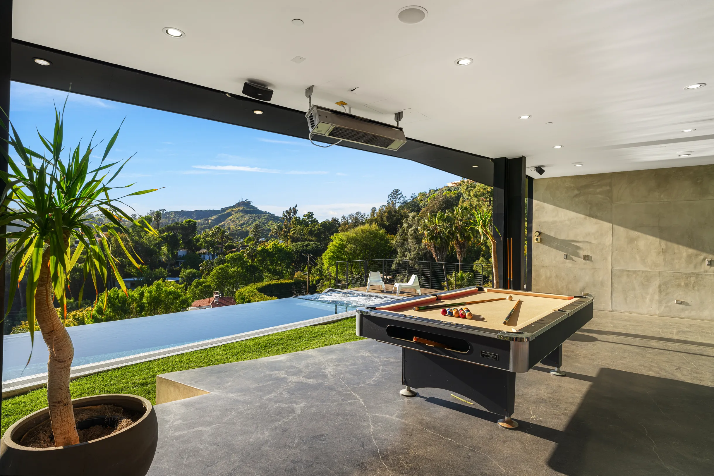 Wander Los Angeles Glass #15