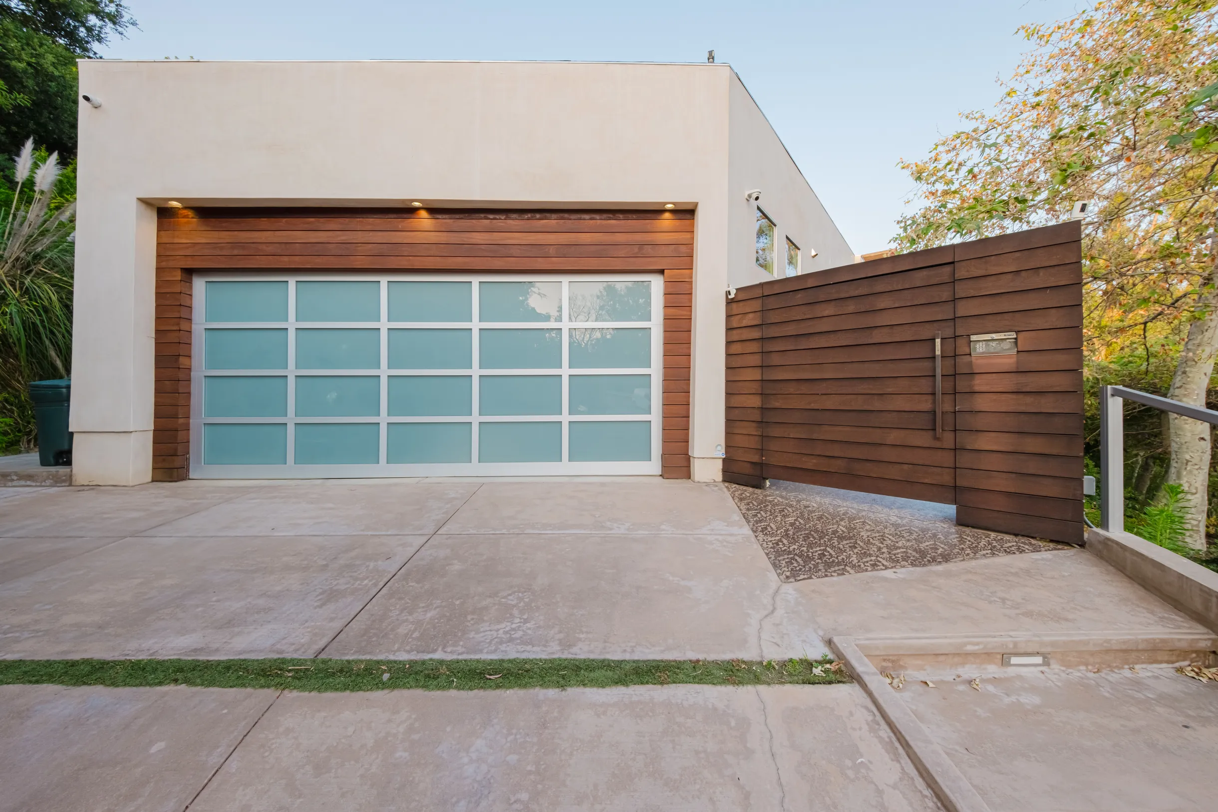 Wander Beverly Hills Serenity #47