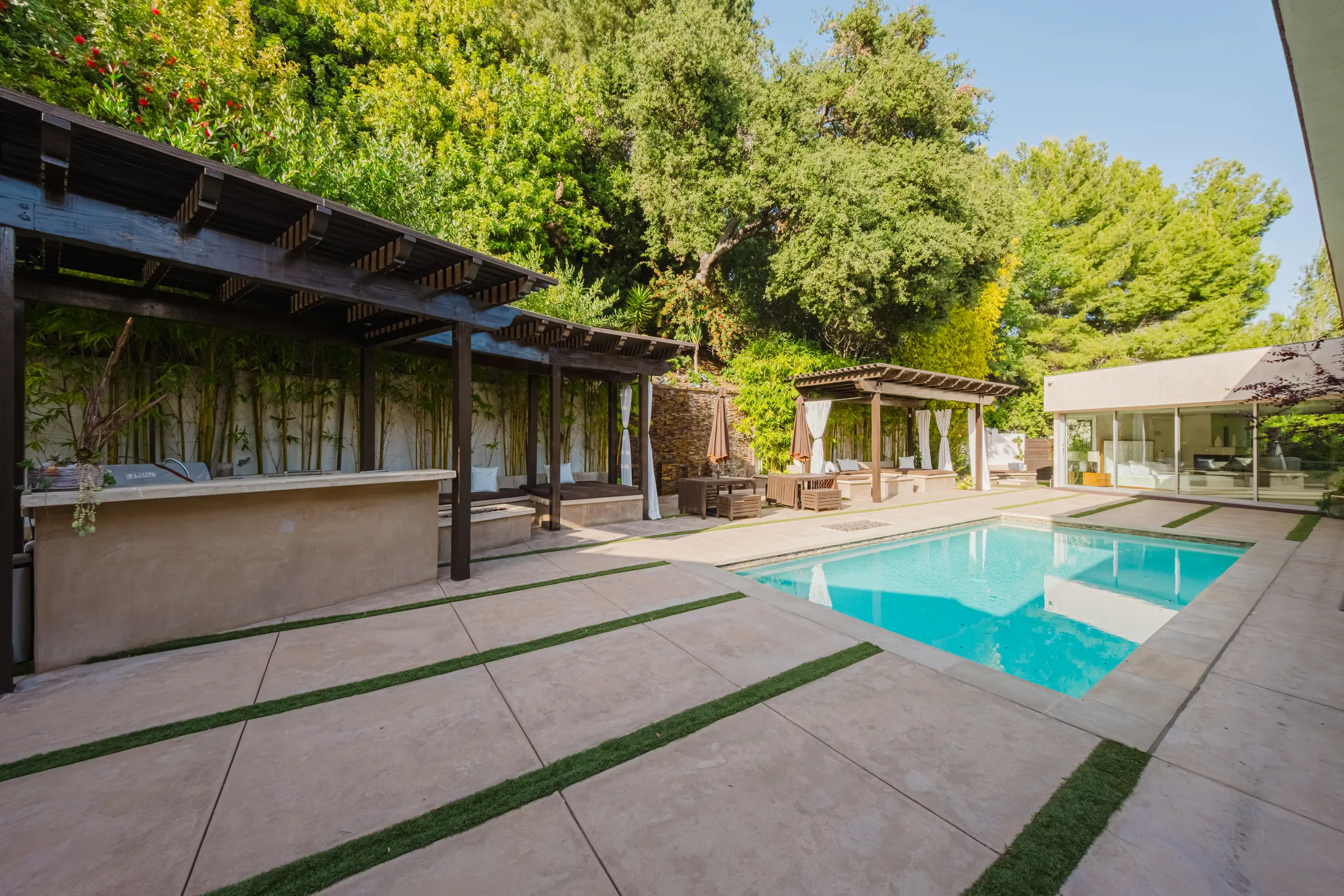 Wander Beverly Hills Serenity #68