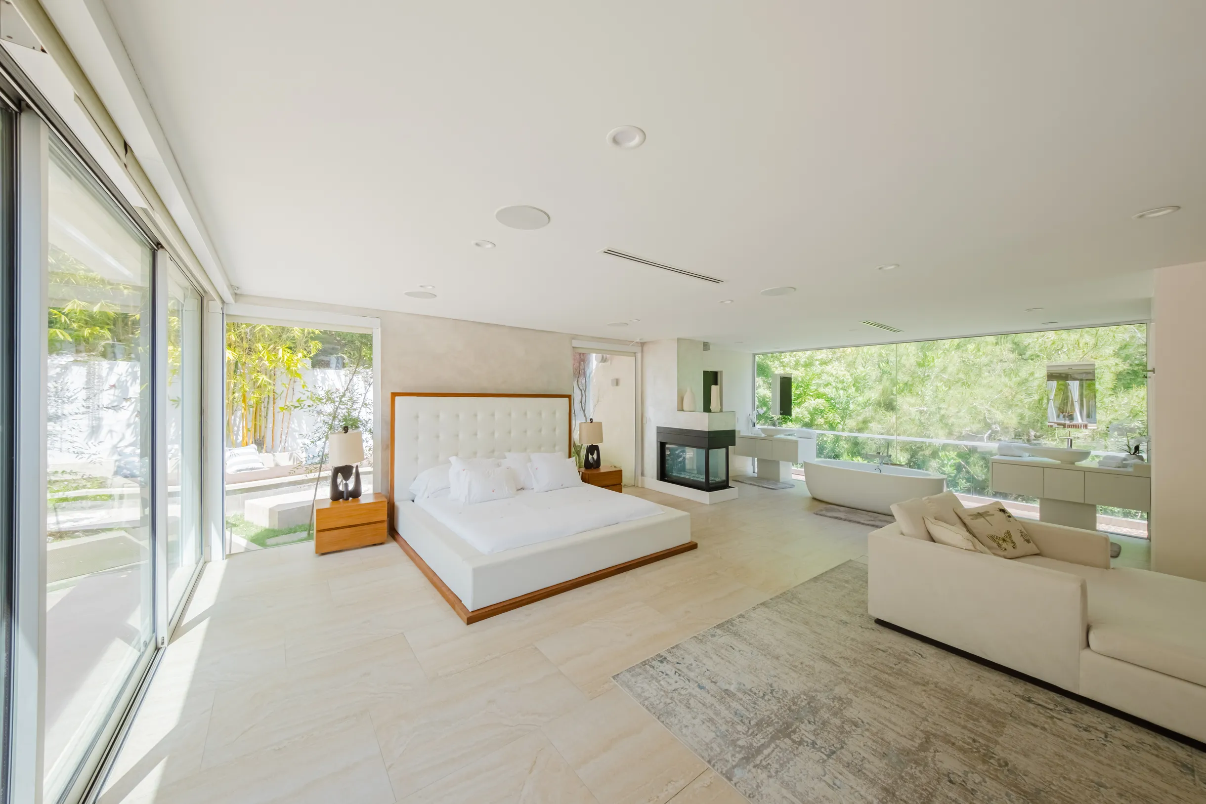 Wander Beverly Hills Serenity #54