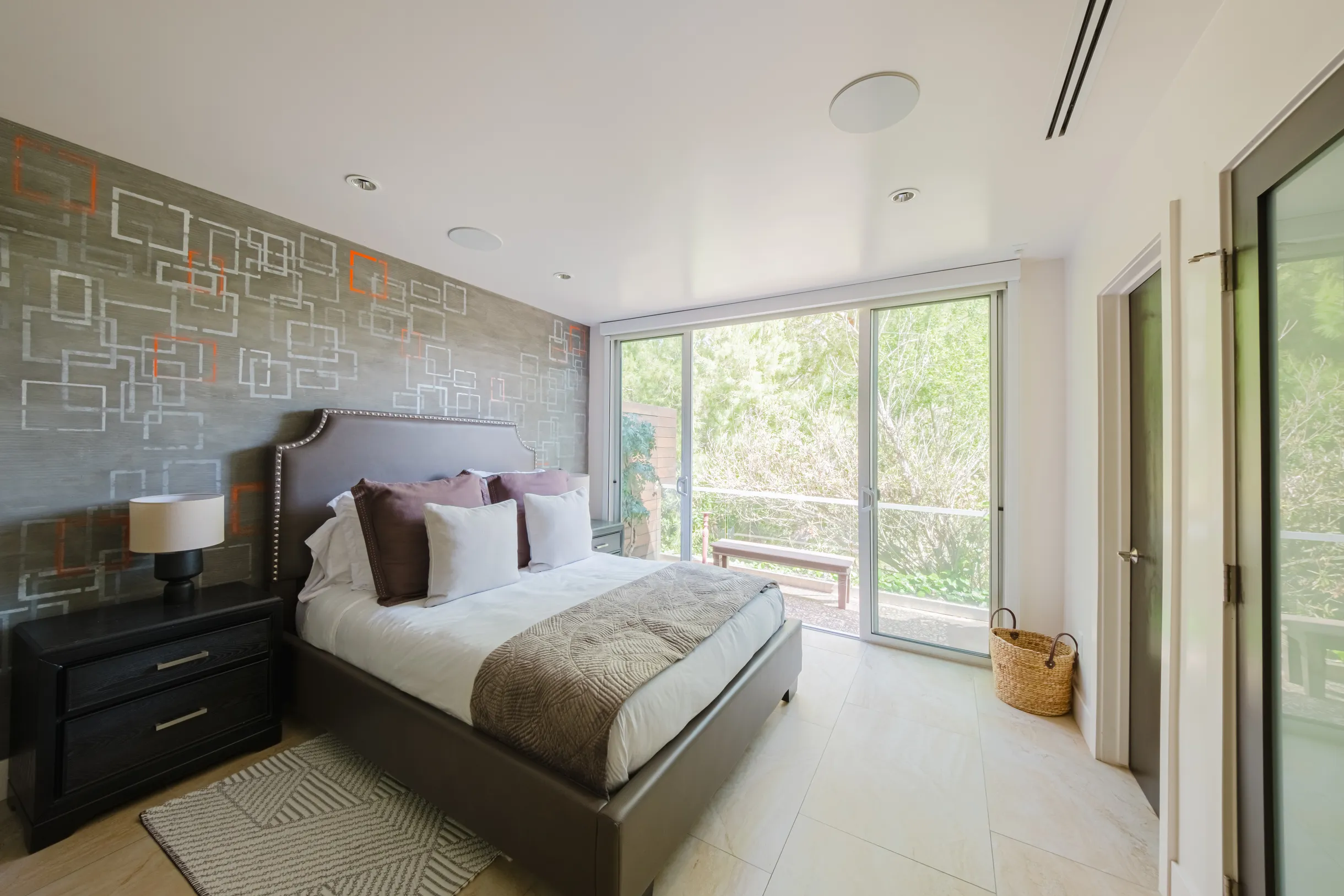 Wander Beverly Hills Serenity #7