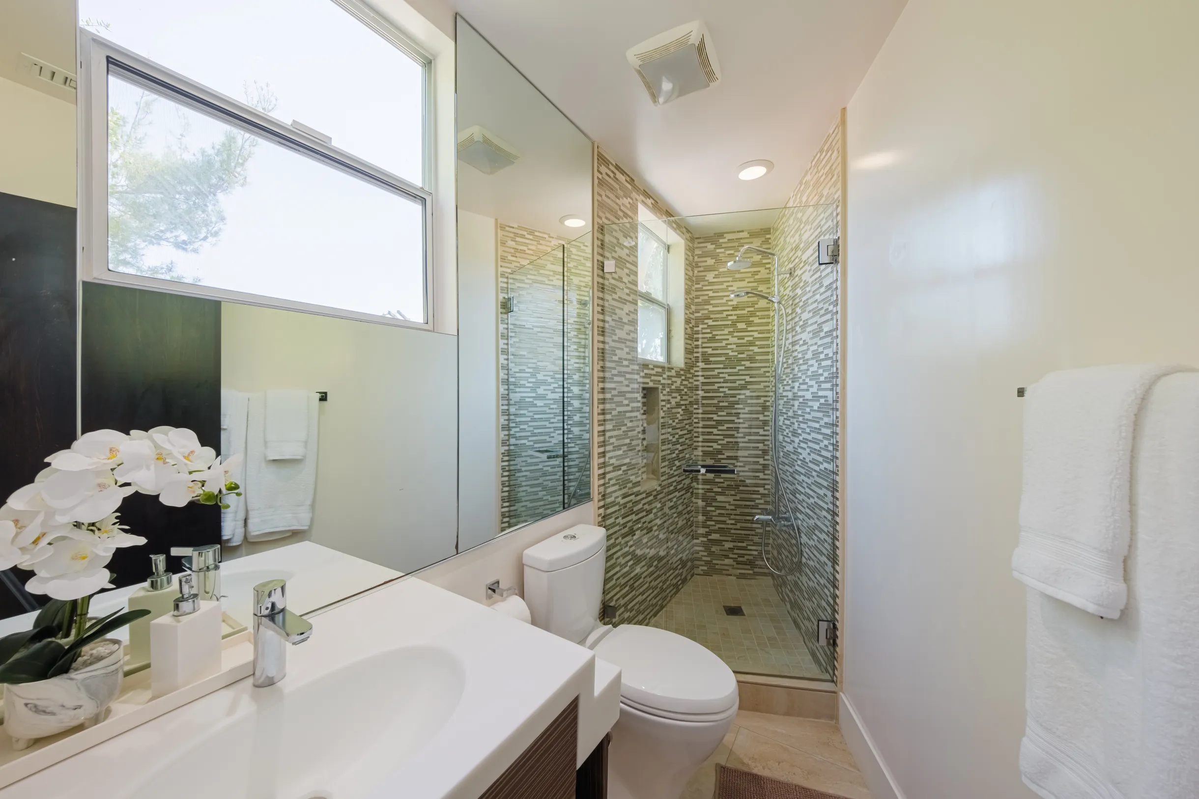 Wander Beverly Hills Serenity #13