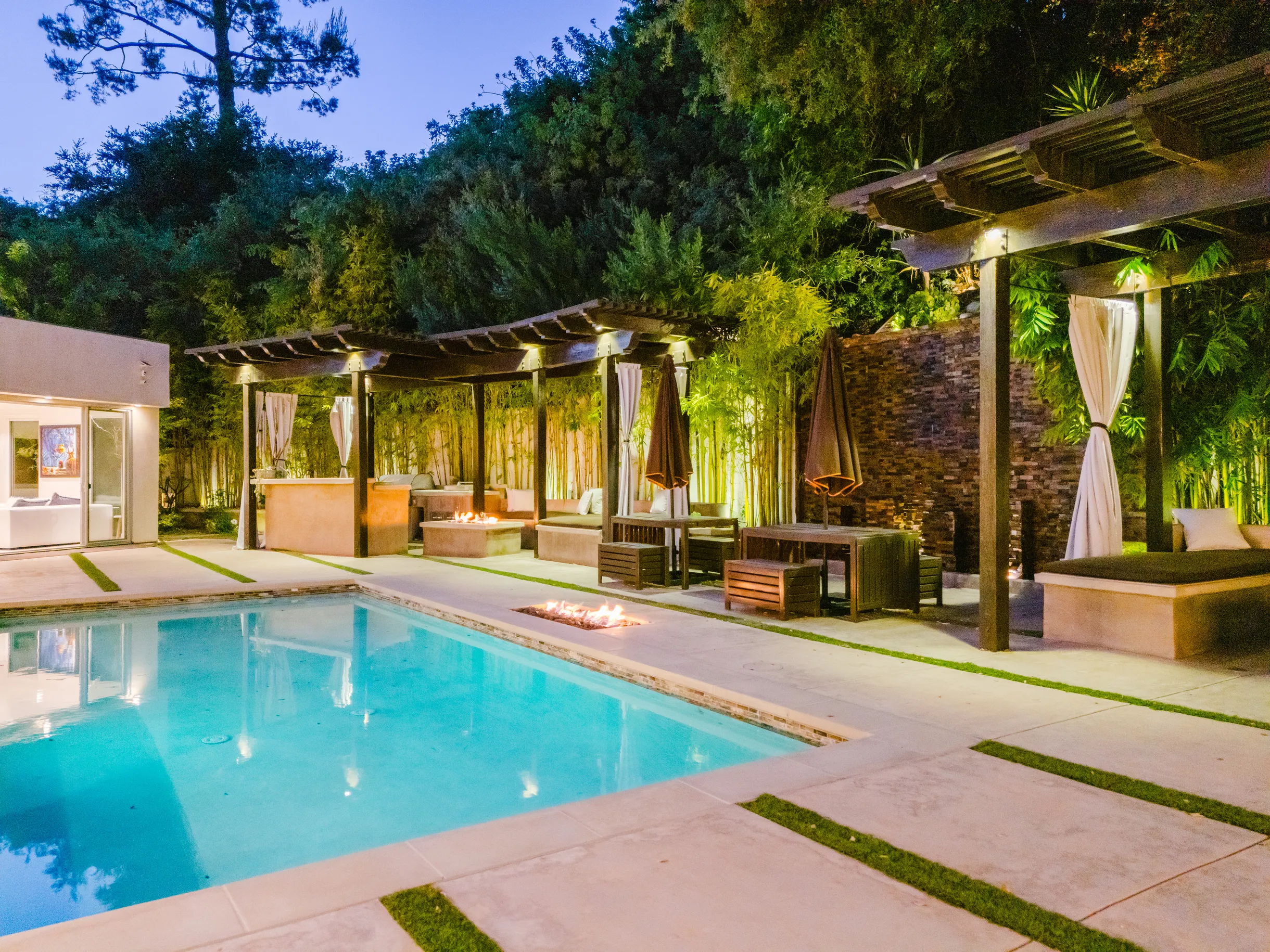 Wander Beverly Hills Serenity #40