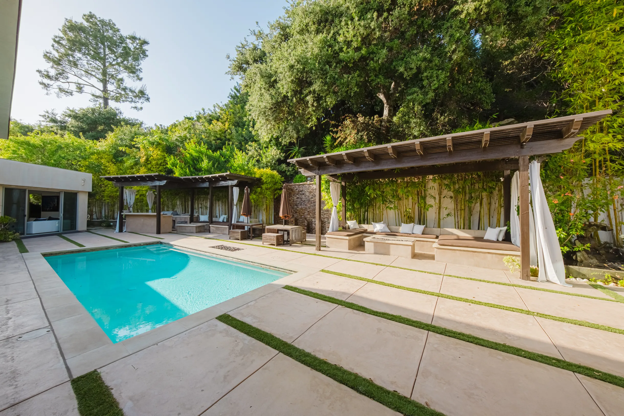 Wander Beverly Hills Serenity #63