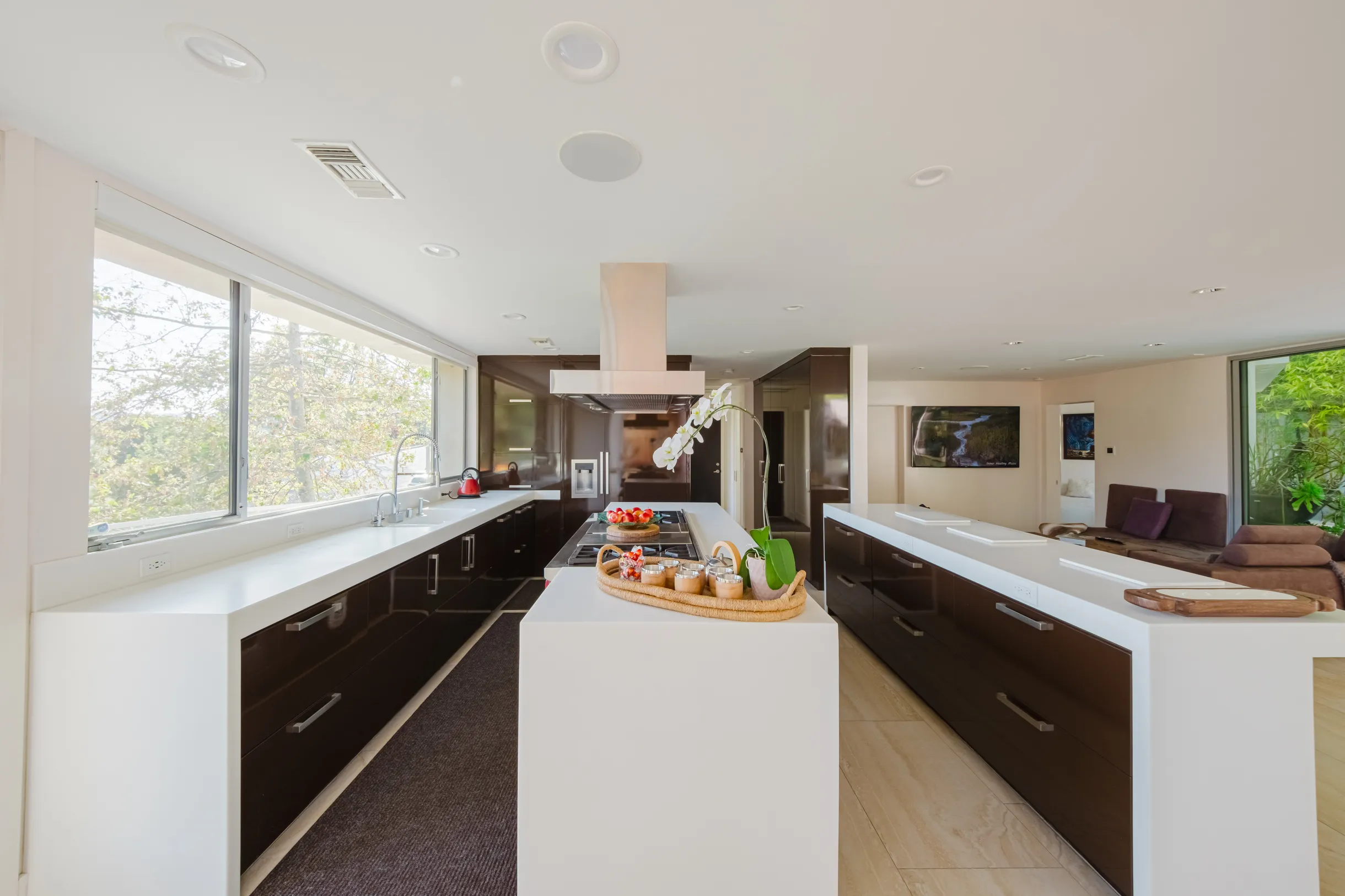 Wander Beverly Hills Serenity #53