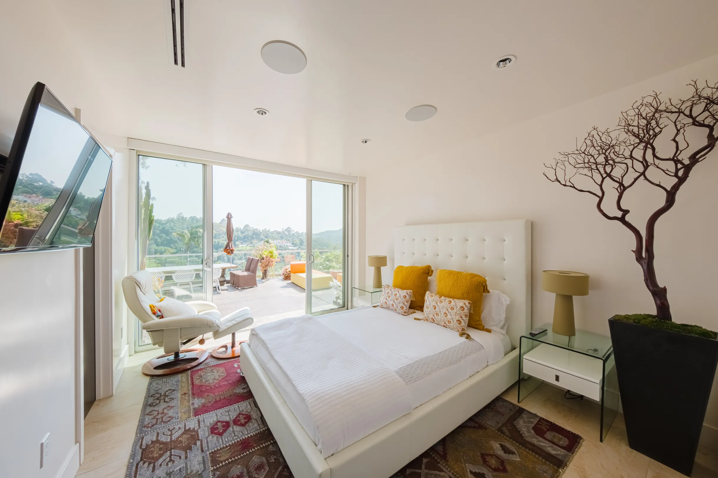 Wander Beverly Hills Serenity #19