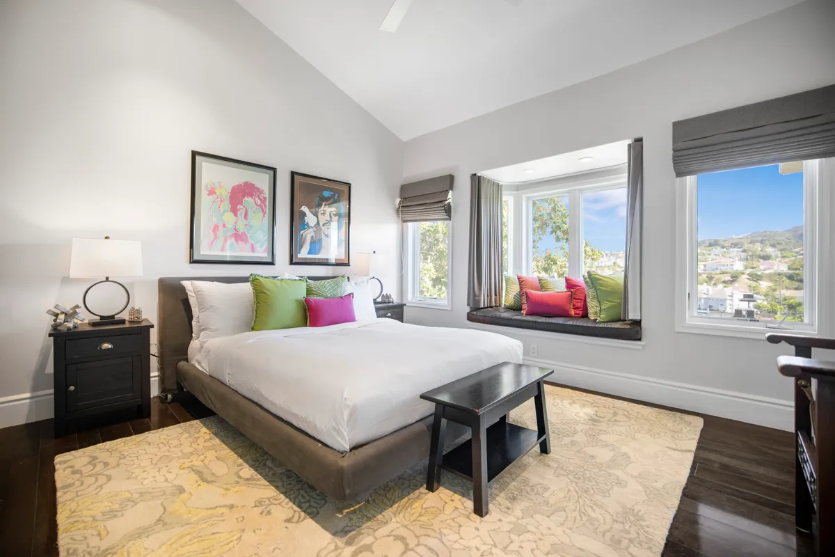 Bedroom 5 image