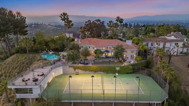 Wander Tarzana Villa #5