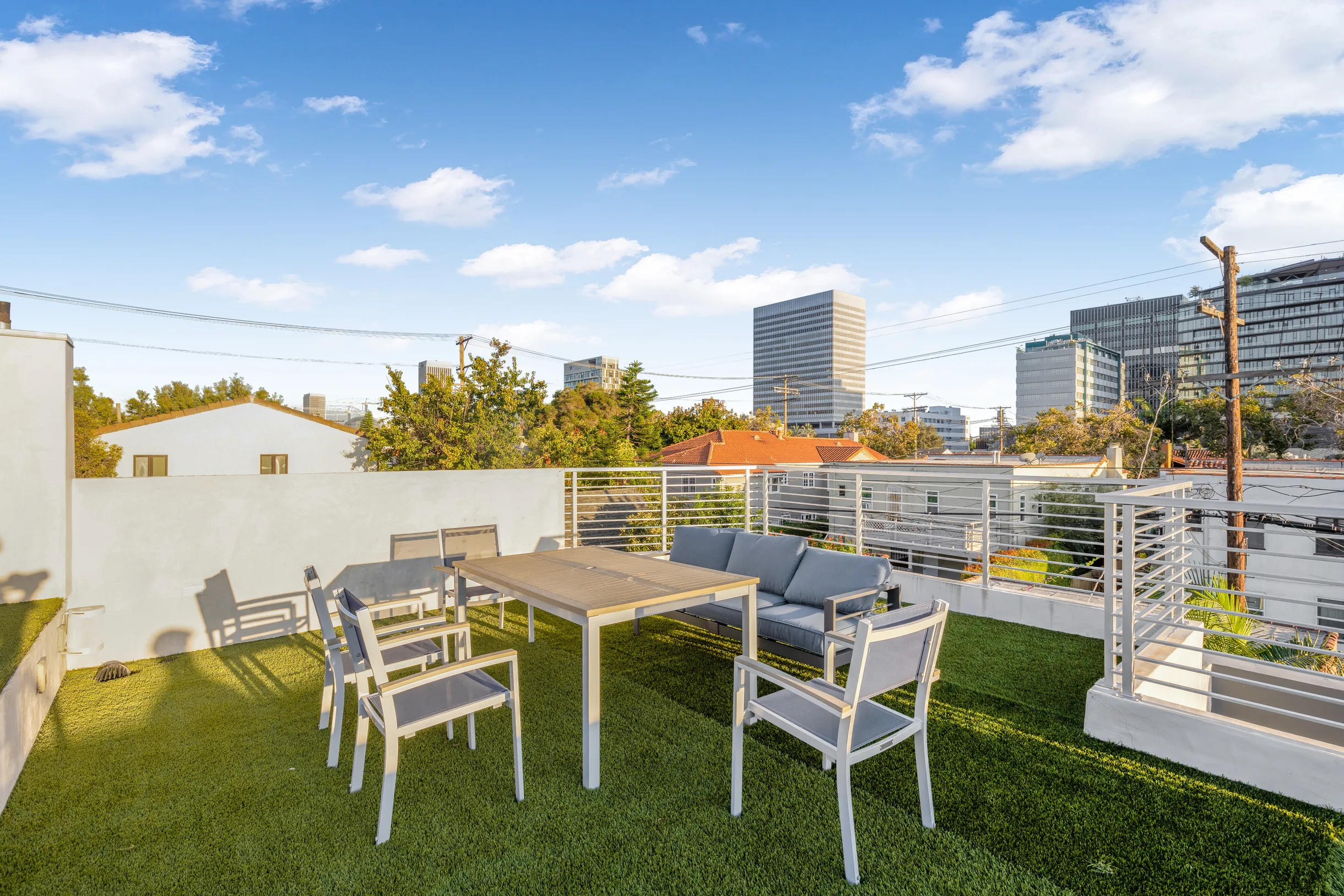 Wander West Hollywood Escape #11