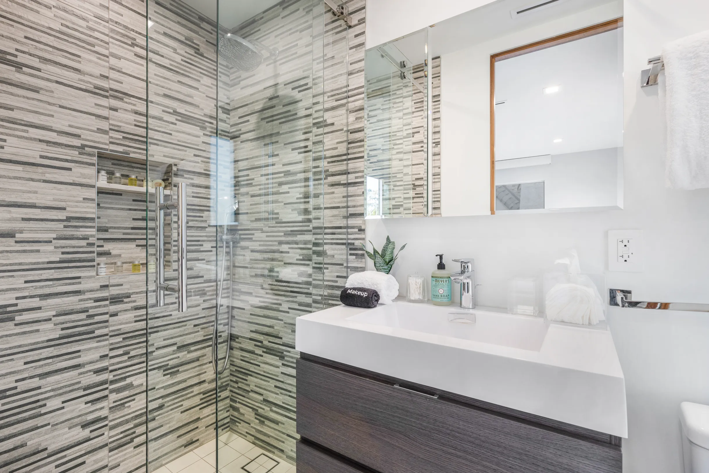 Wander West Hollywood Escape #13