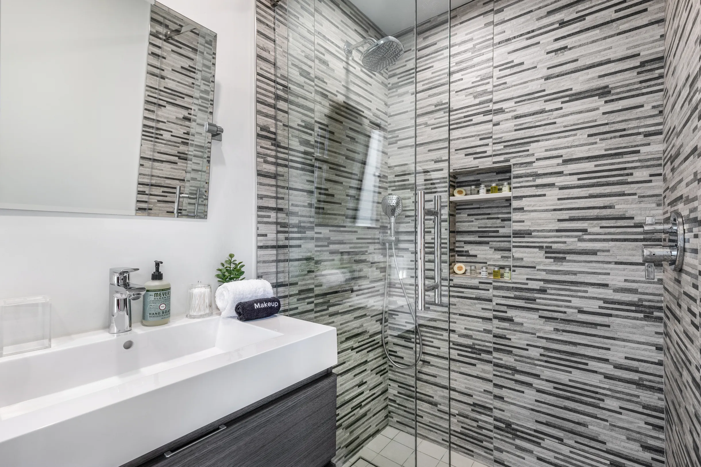 Wander West Hollywood Escape #14