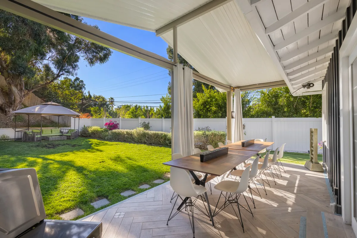 Wander Beverly Hills Eden #40