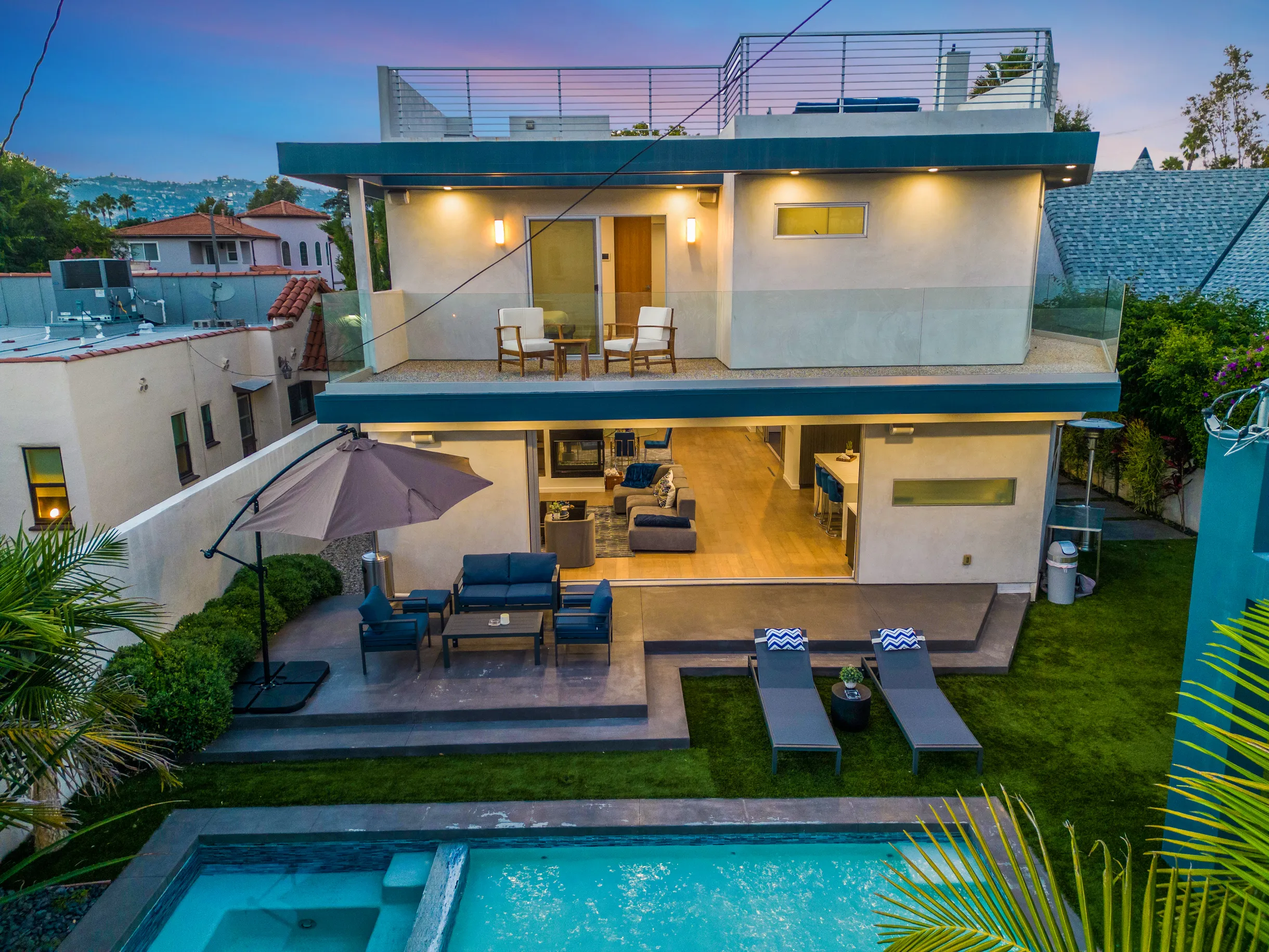 Wander West Hollywood Escape #39