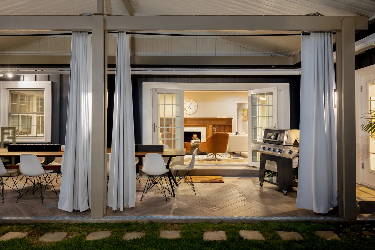 Wander Beverly Hills Eden